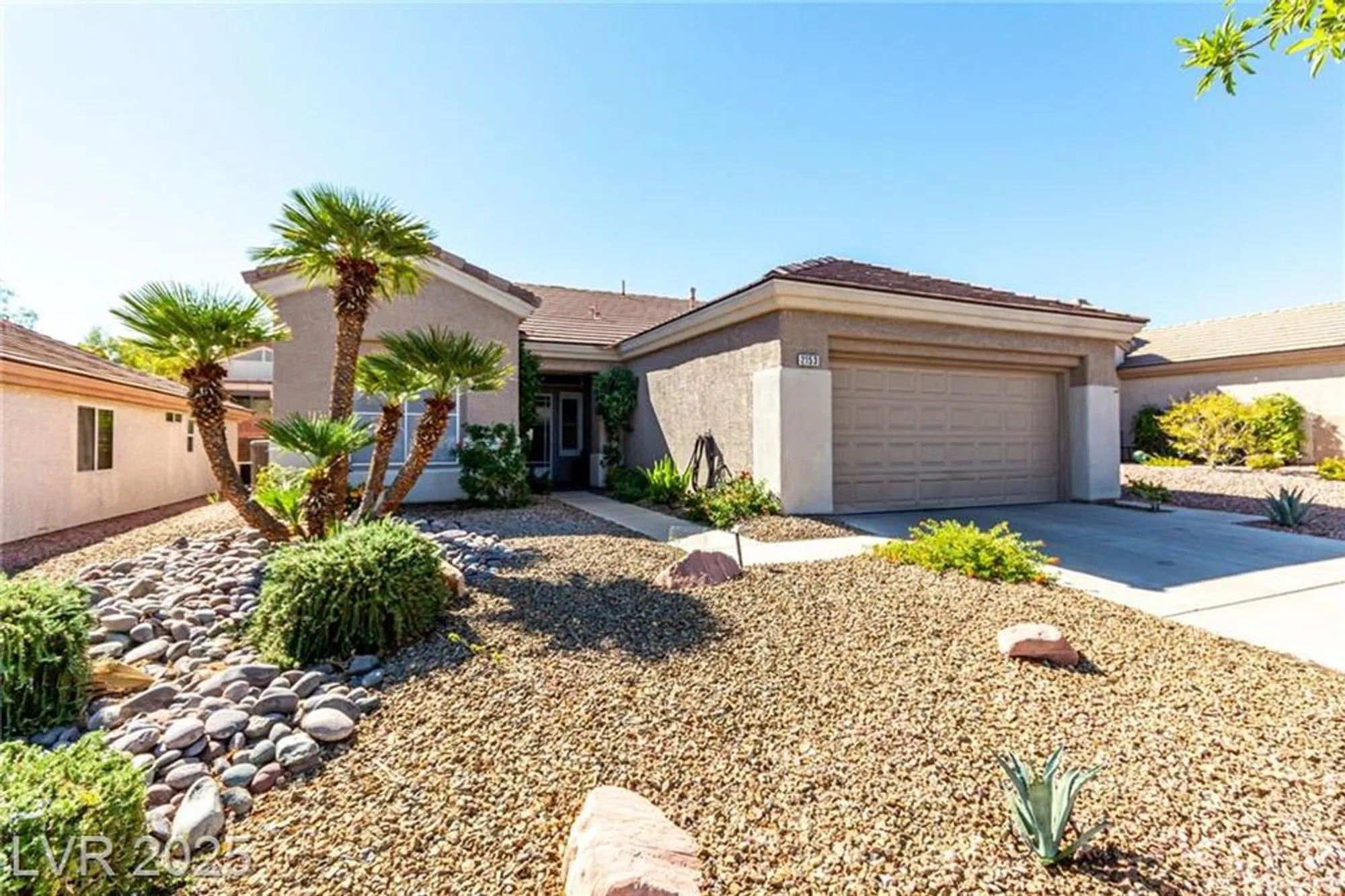 Property Slideshow image 5 of 38 | 2153 high mesa dr, Henderson, NV, 89012