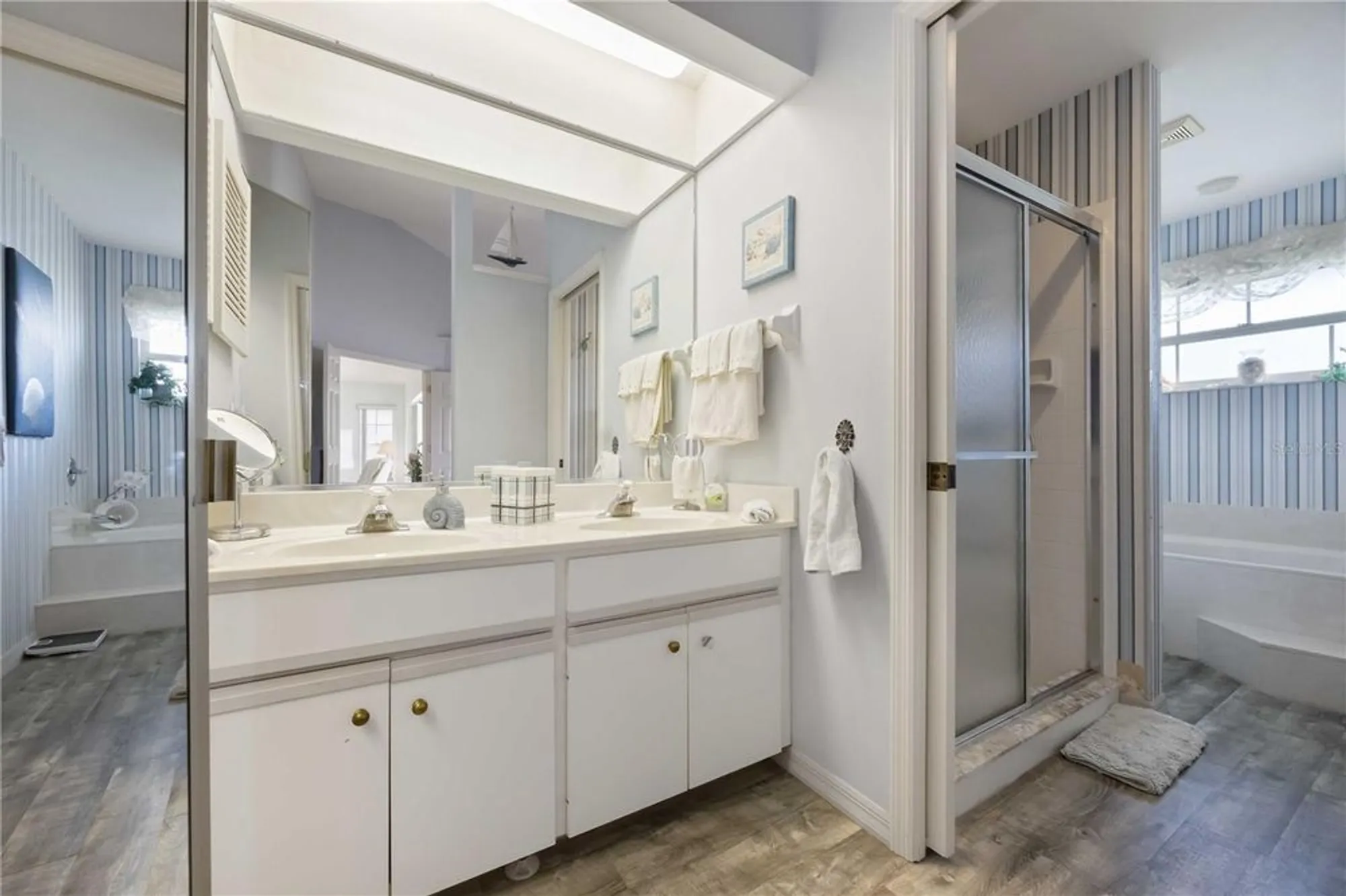 Property Slideshow image 30 of 38 | 805 harrington lake dr 76, Venice, FL, 34293