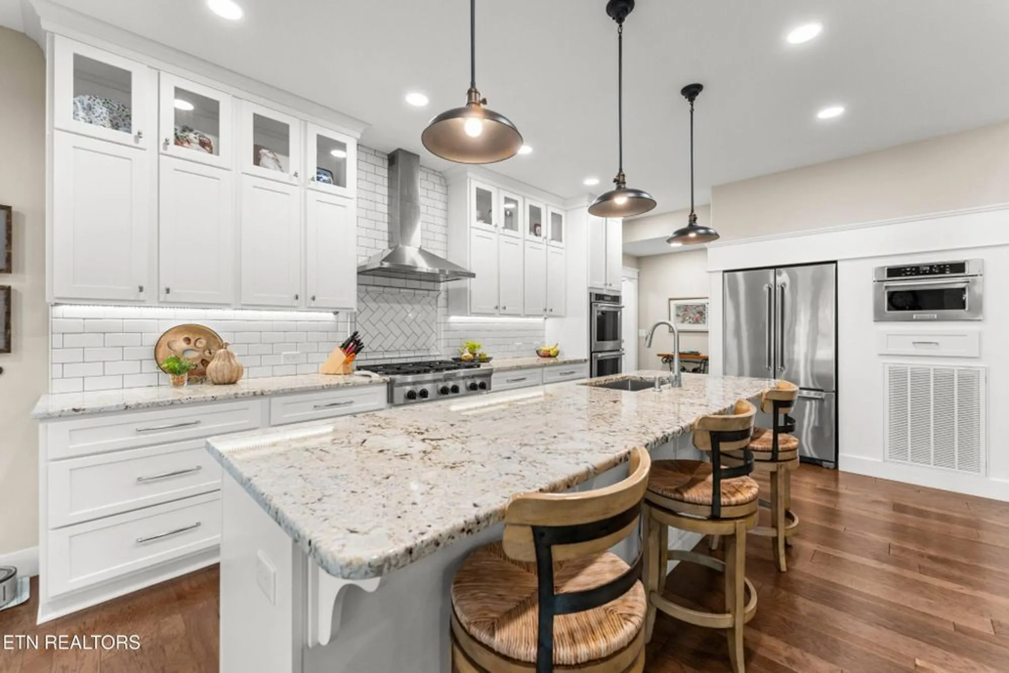 Property Slideshow image 14 of 59 | 22 milnor cir, Crossville, TN, 38558