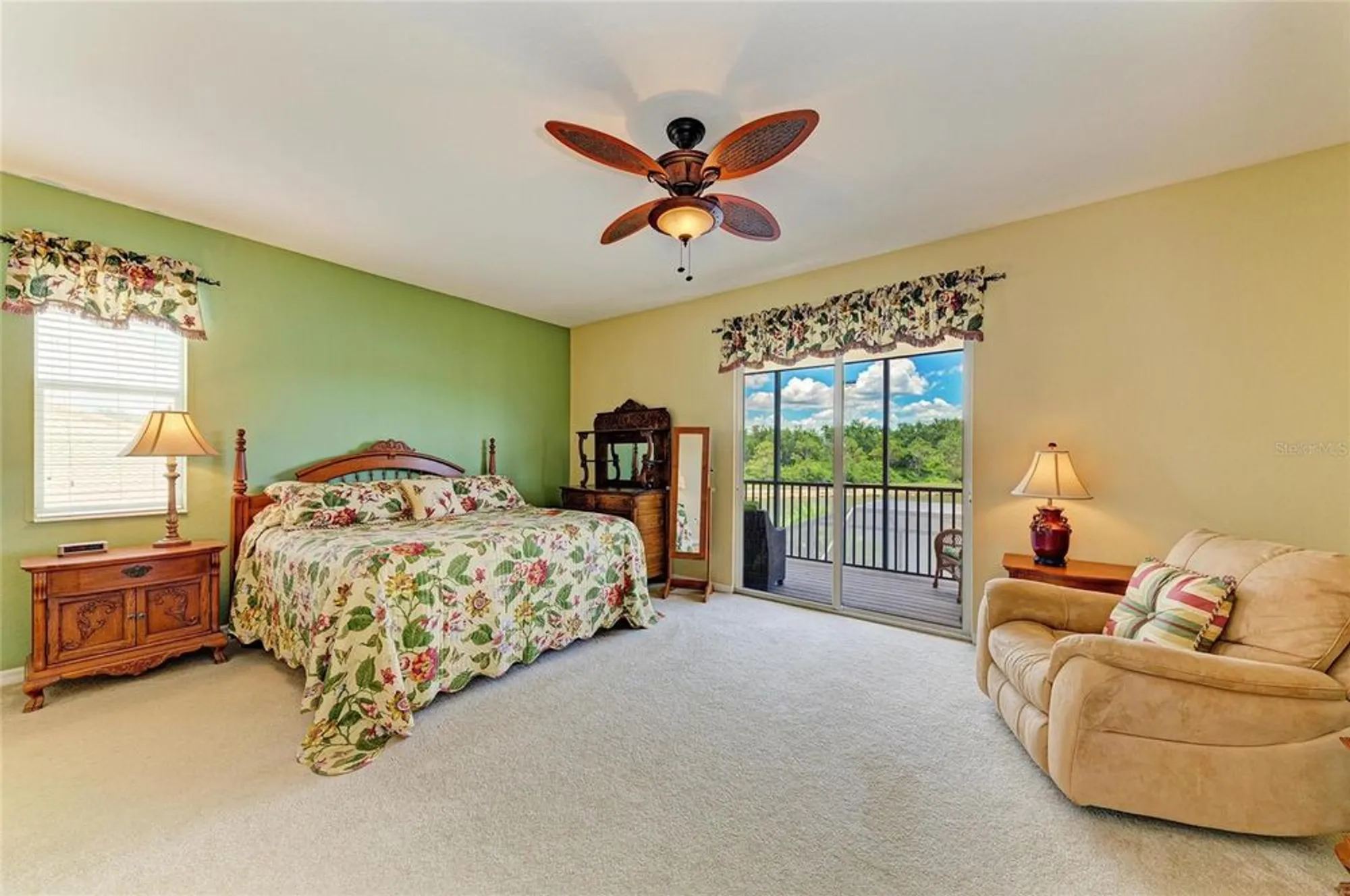 Property Slideshow image 56 of 89 | 235 river enclave ct, Bradenton, FL, 34212