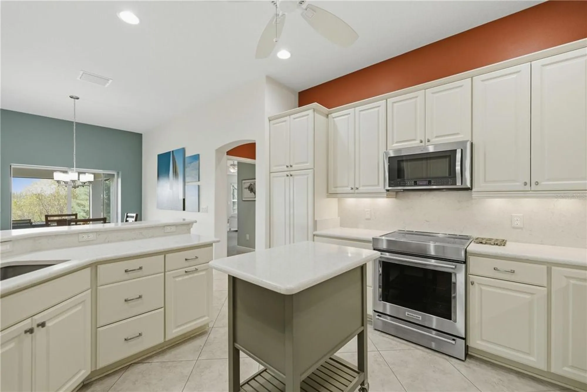 Property Slideshow image 18 of 38 | 1016 pickering path, The Villages, FL, 32163