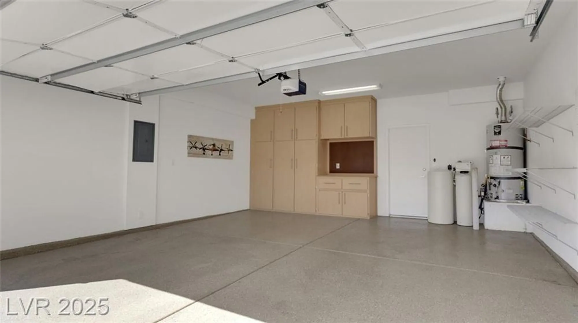 Property Slideshow image 53 of 65 | 2119 burtonsville dr, Henderson, NV, 89044