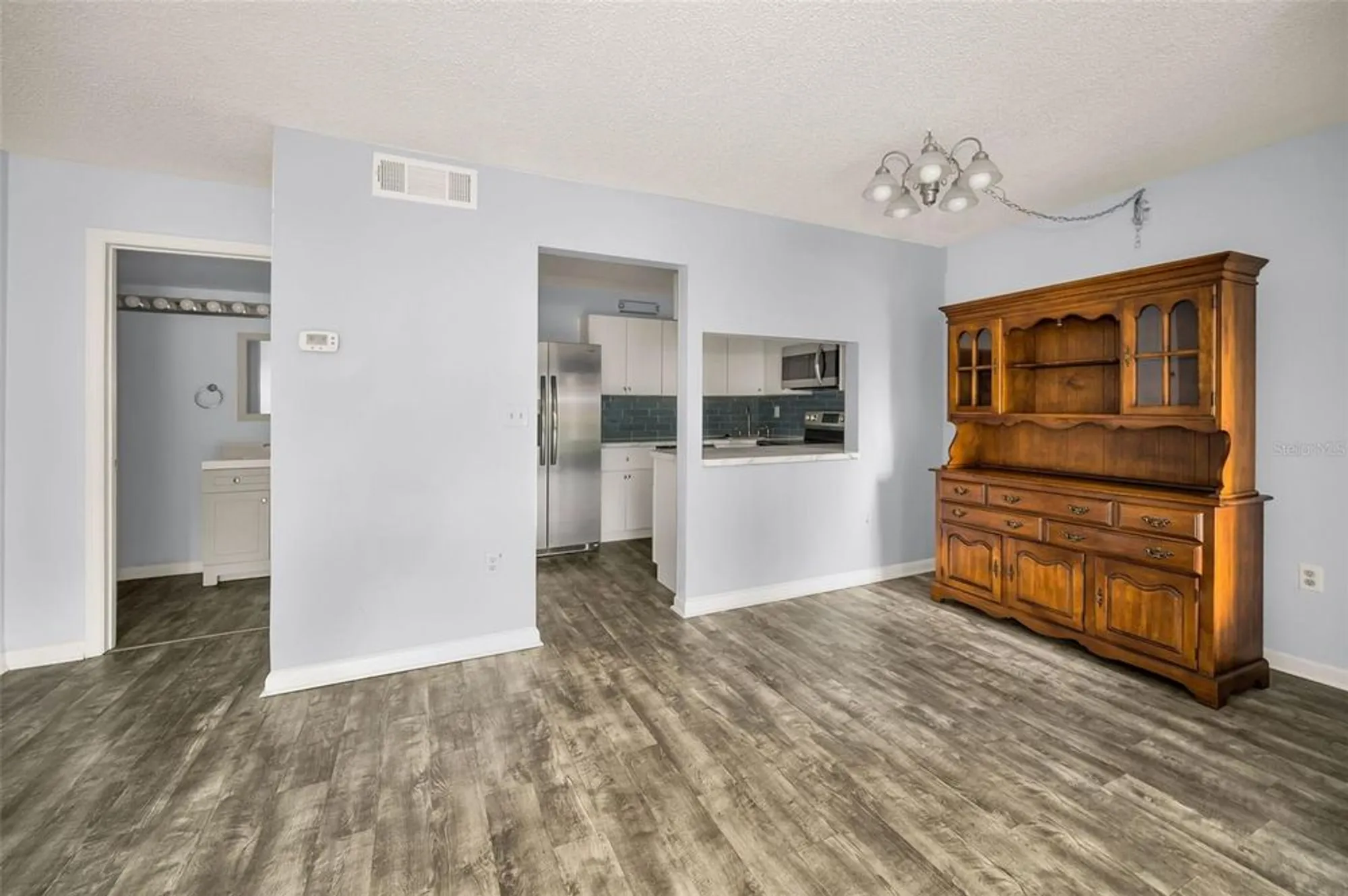 Property Slideshow image 20 of 70 | 2687 pine ridge way e1, Palm Harbor, FL, 34684