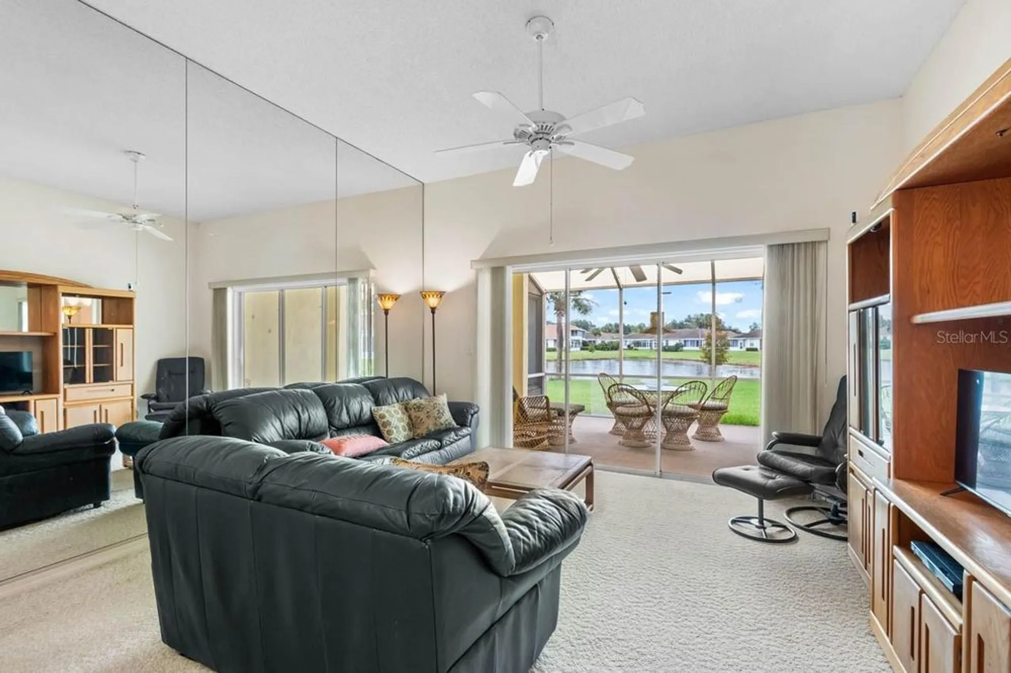 Property Slideshow image 21 of 47 | 1012 radison lake ct 59, Sun City Center, FL, 33573