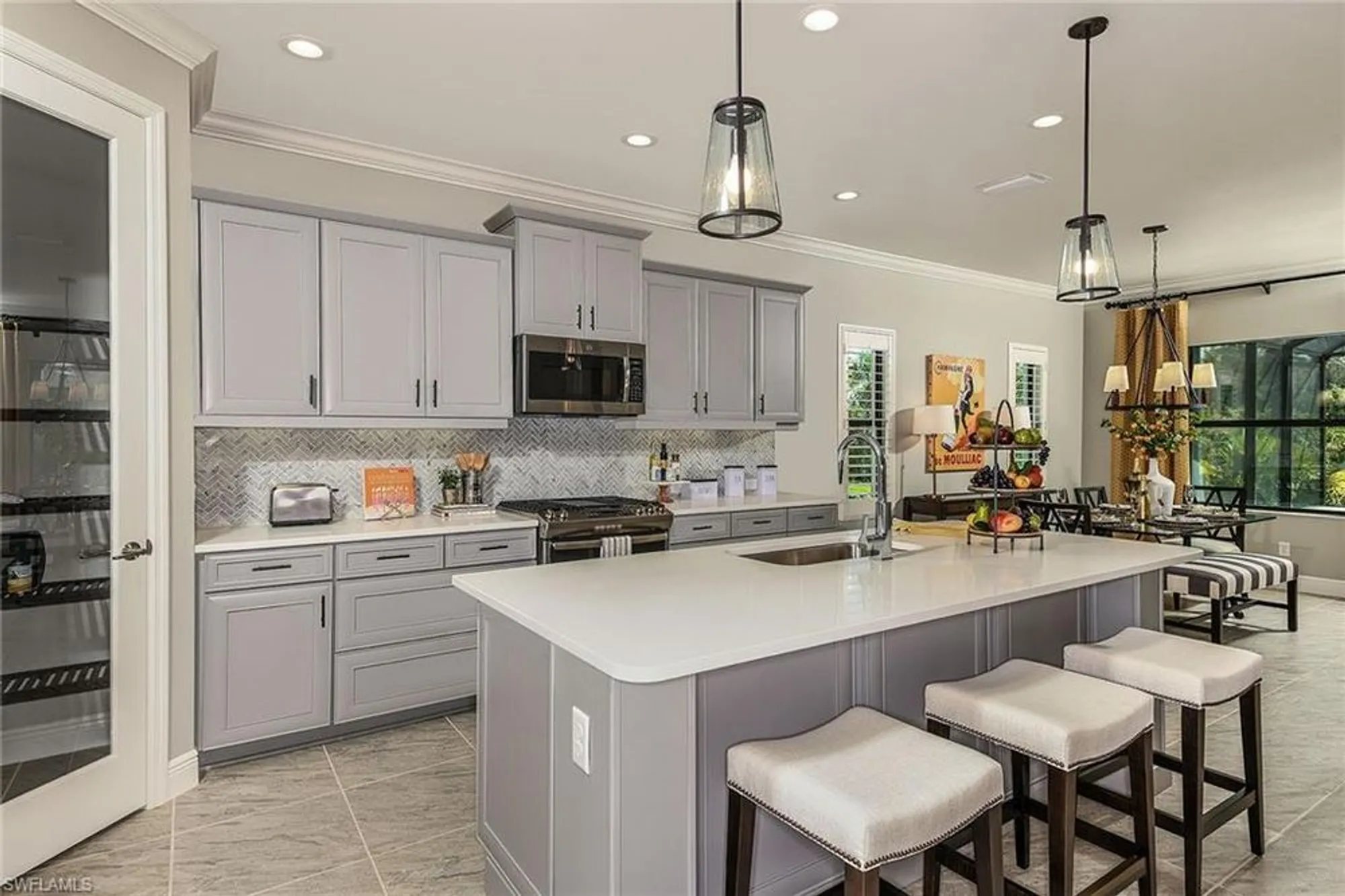 Property Slideshow image 3 of 29 | 3074 heritage pines dr, Fort Myers, FL, 33905