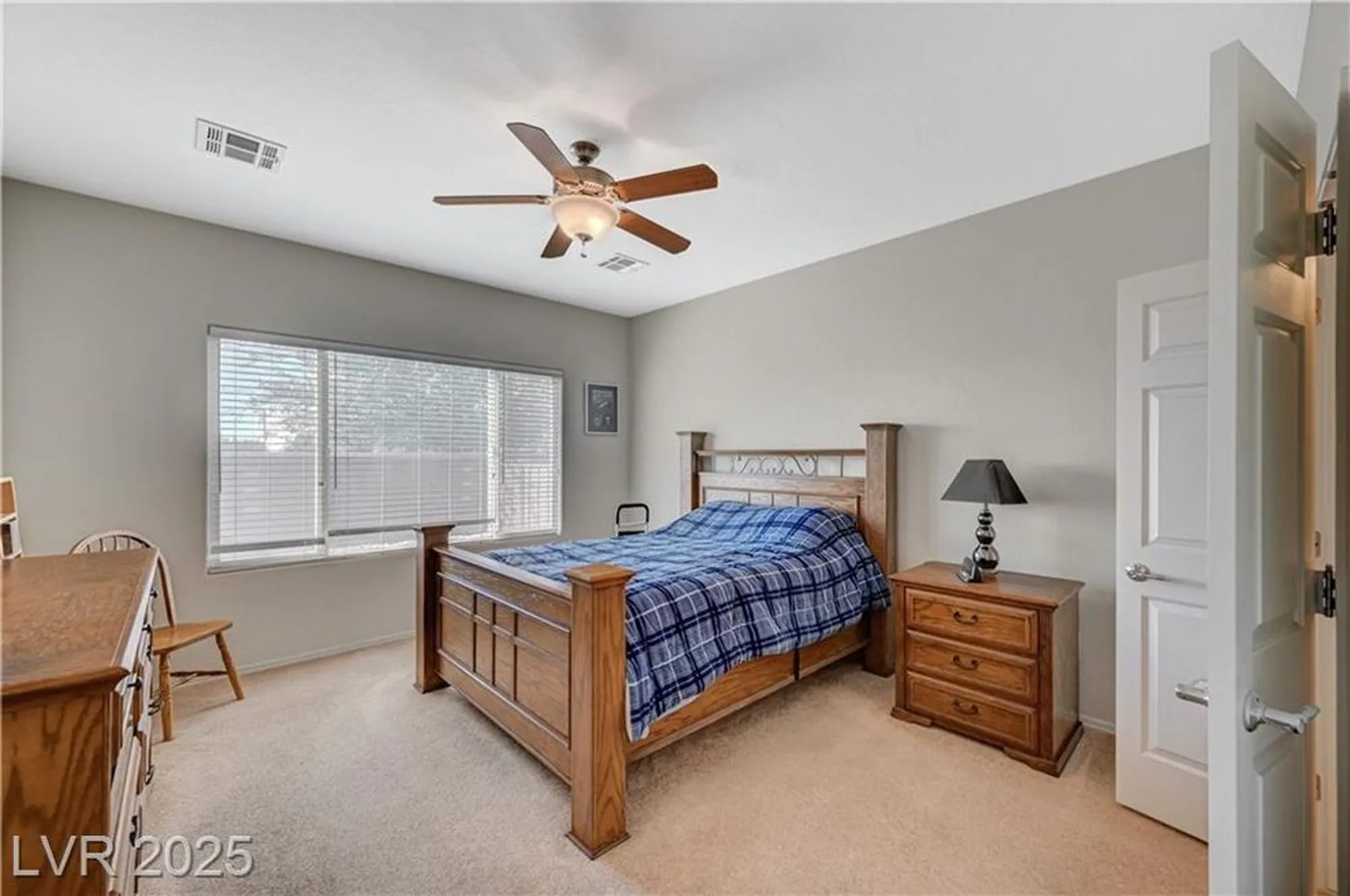 Property Slideshow image 11 of 40 | 2413 great auk ave, North Las Vegas, NV, 89084