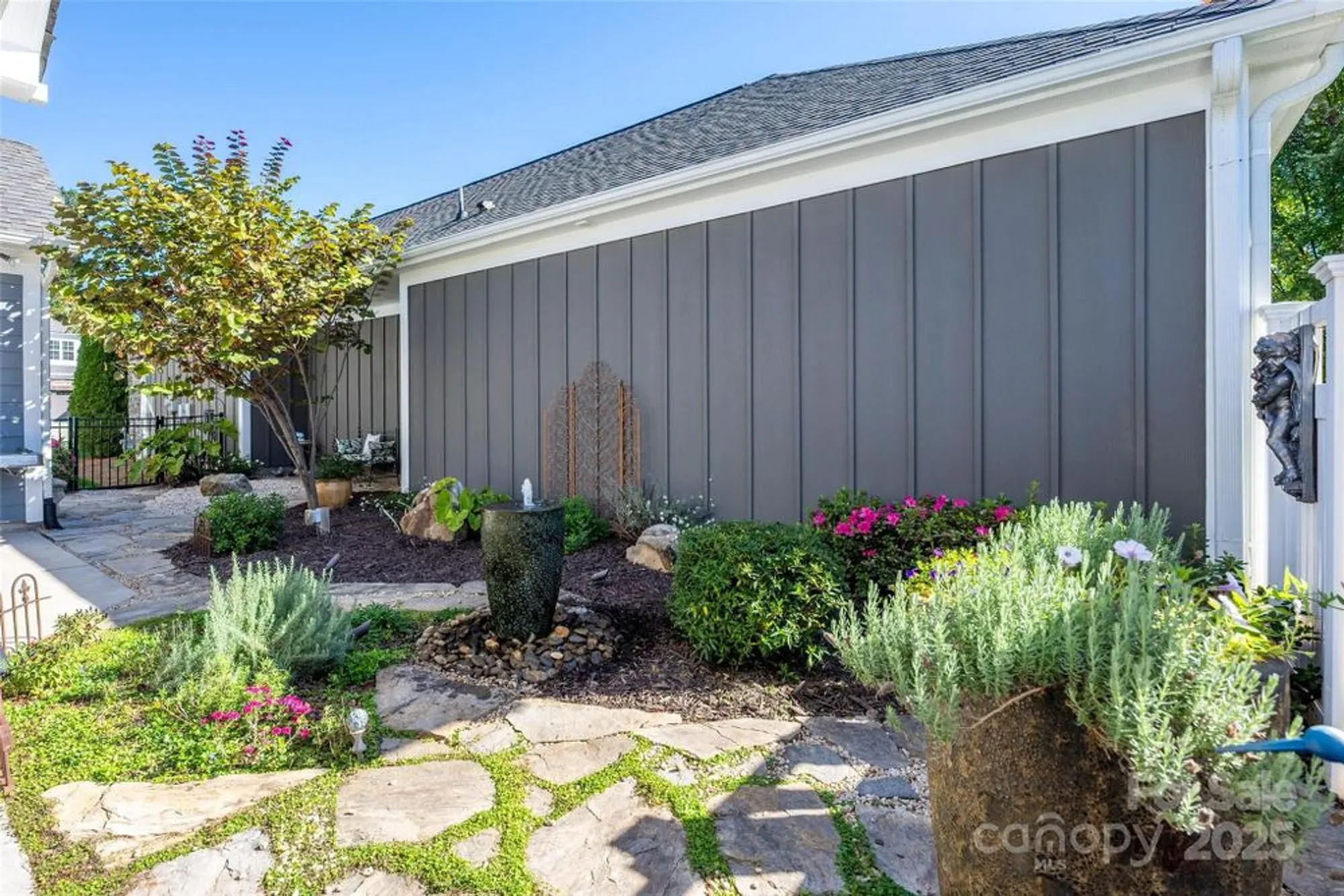 Property Slideshow image 6 of 48 | 16215 lakeside loop ln, Cornelius, NC, 28031