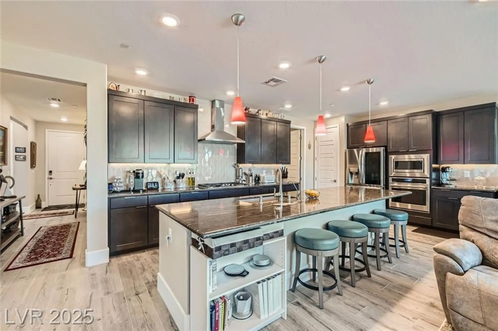 Property Slideshow image 7 of 32 | 9656 balais dr, Las Vegas, NV, 89143