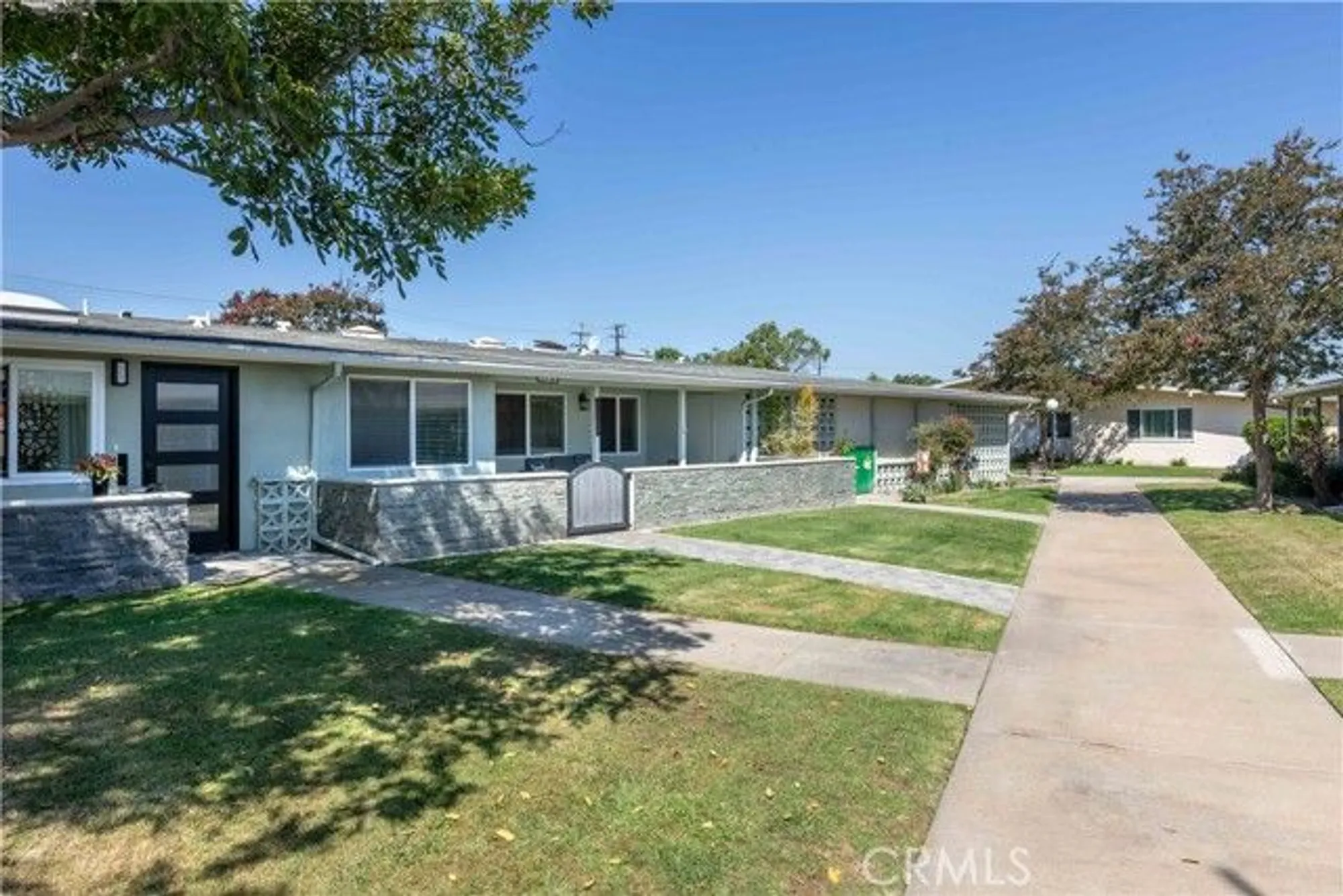 Property Slideshow image 35 of 51 | 1221 knollwood m4 47h, Seal Beach, CA, 90740