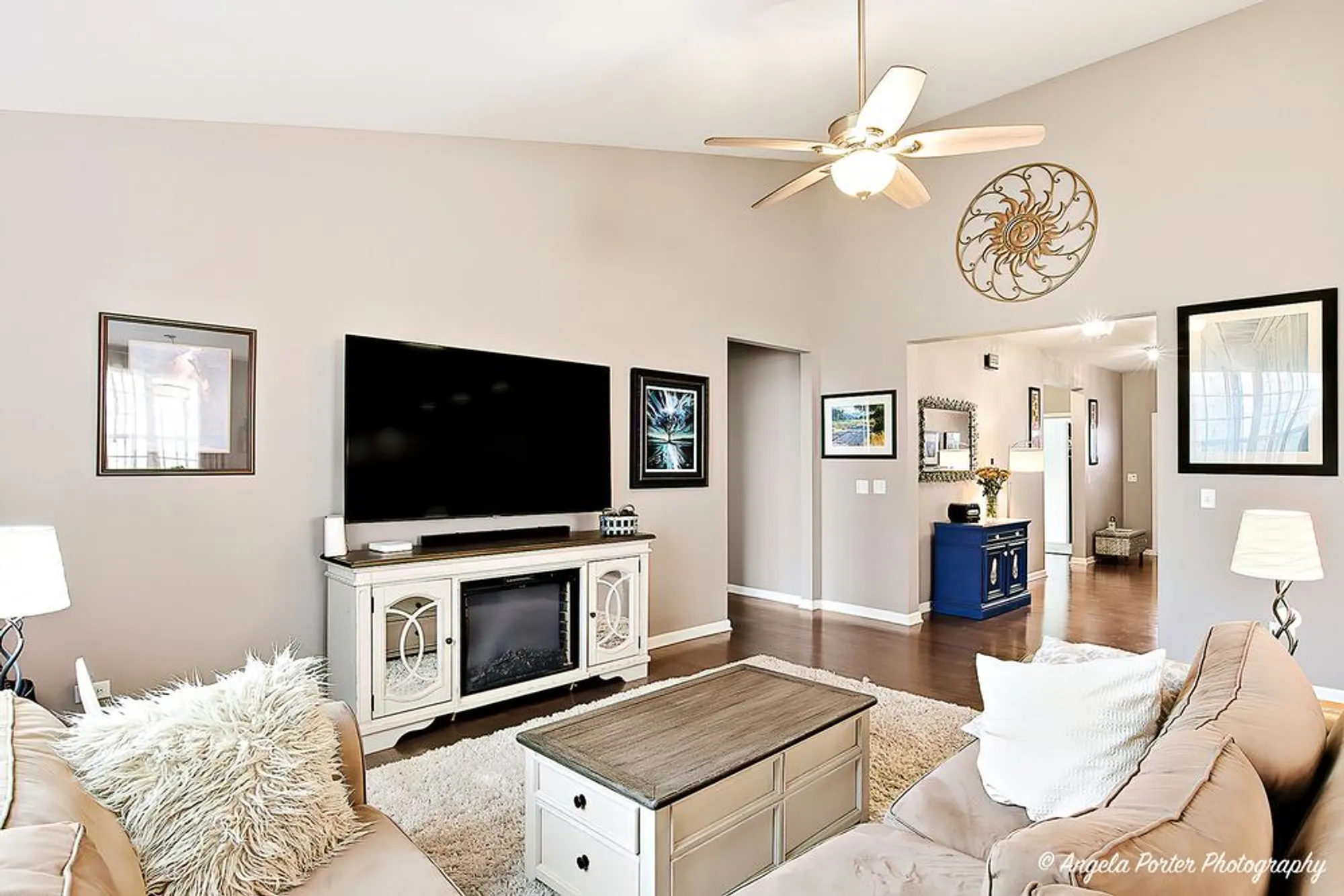 Property Slideshow image 6 of 30 | 1817 alta dr, Volo, IL, 60020