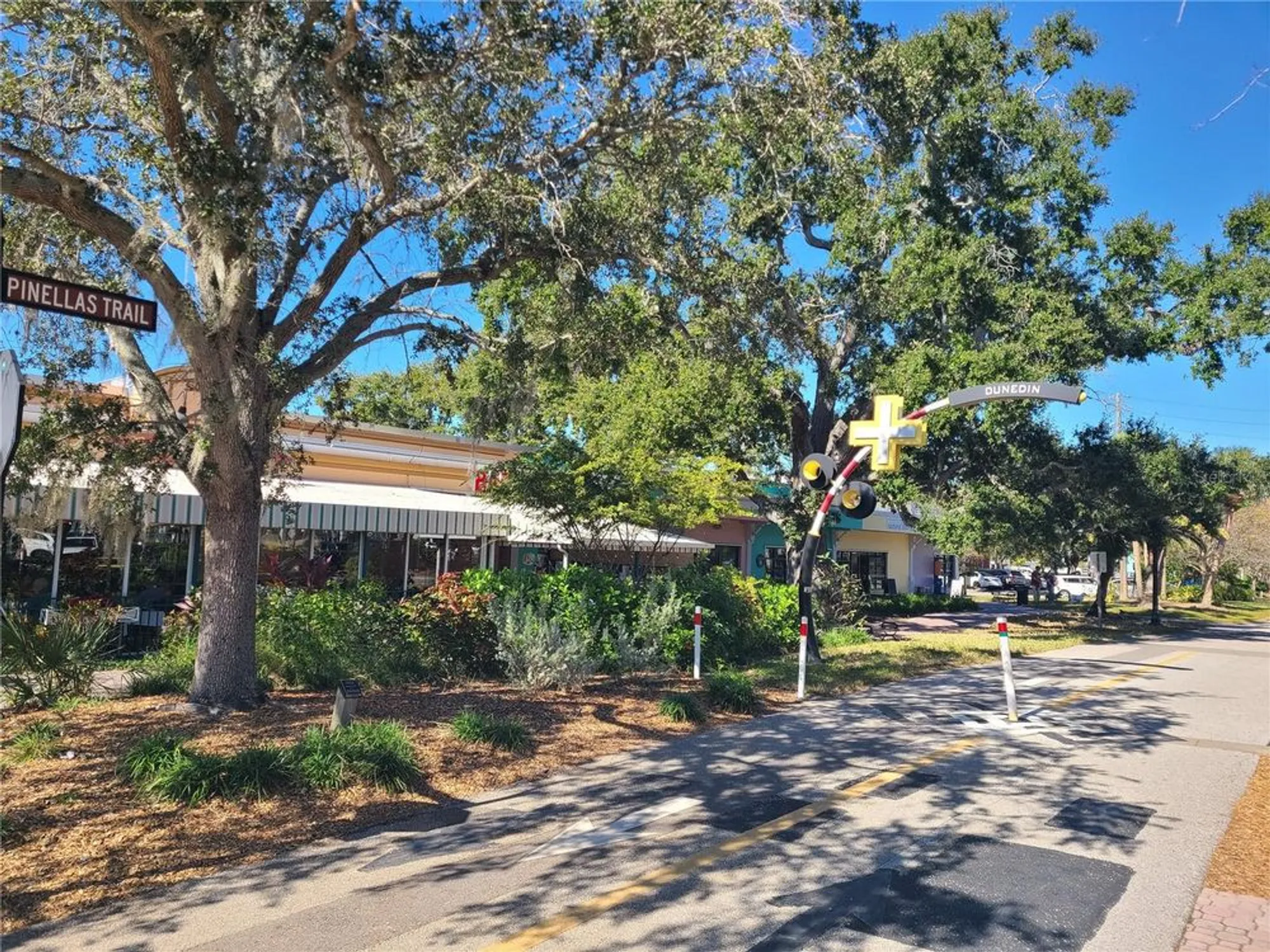 Property Slideshow image 39 of 43 | 1342 stonehaven ln, Dunedin, FL, 34698