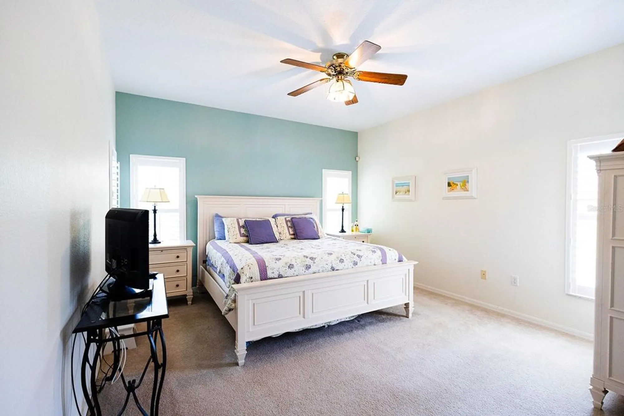 Property Slideshow image 14 of 37 | 2542 sandy hill ct, Holiday, FL, 34691