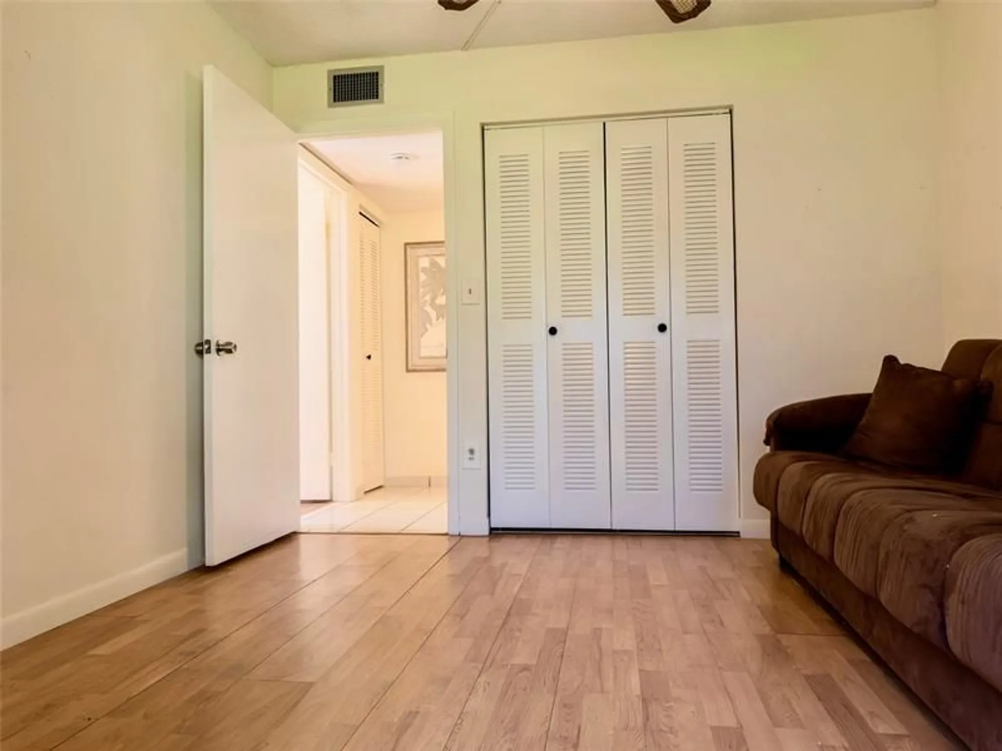 Property Slideshow image 30 of 51 | 9988 n belfort cir 111, Tamarac, FL, 33321