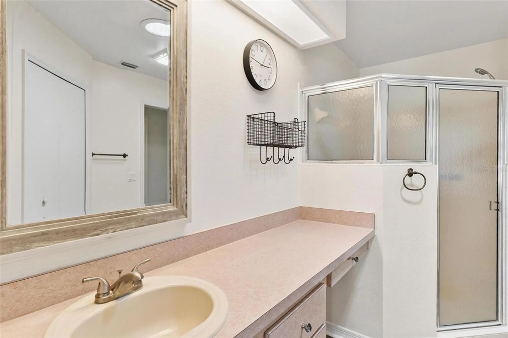 Property Slideshow image 29 of 49 | 26030 newcombe cir, Leesburg, FL, 34748