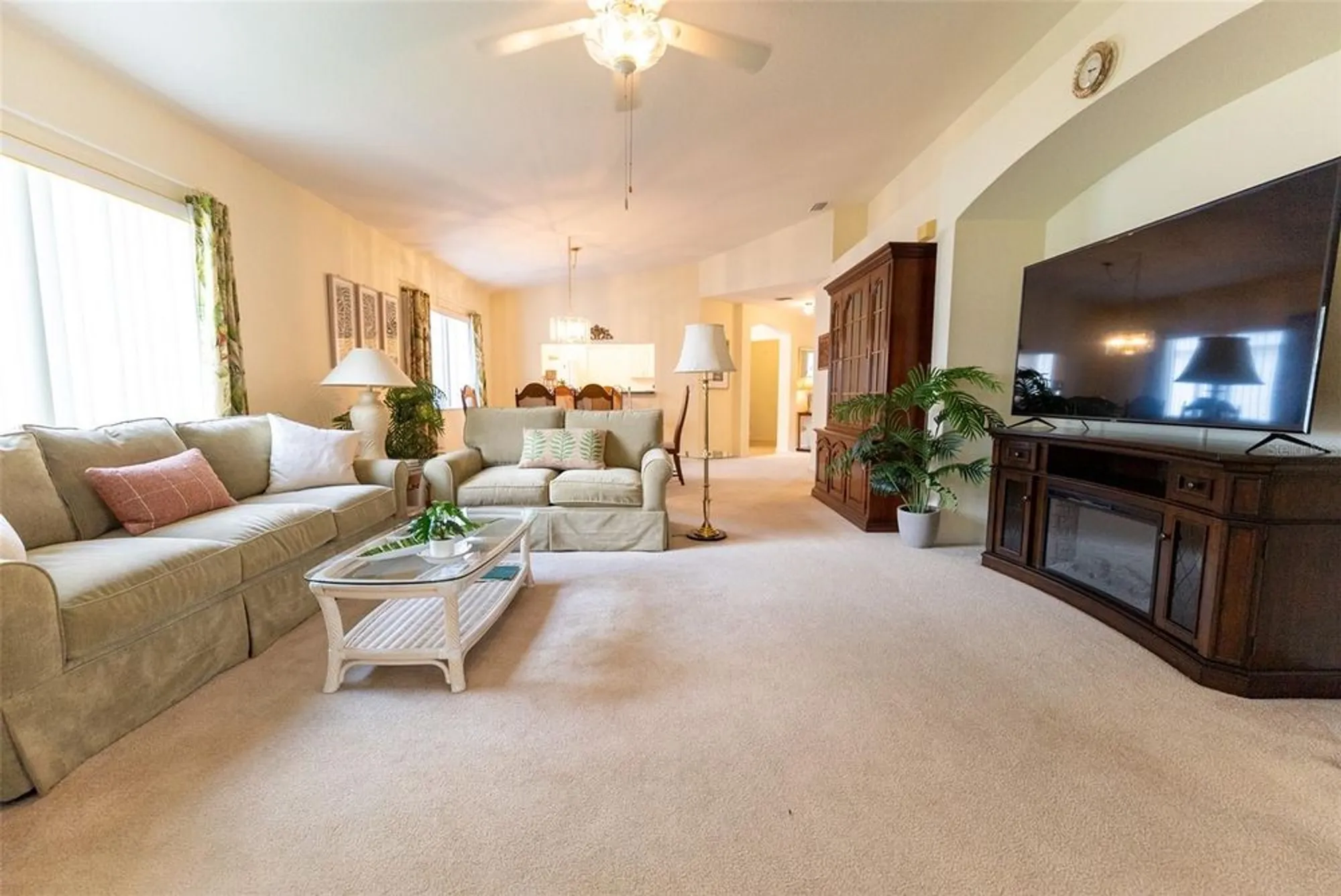 Property Slideshow image 21 of 49 | 8649 se 141st pl, Summerfield, FL, 34491