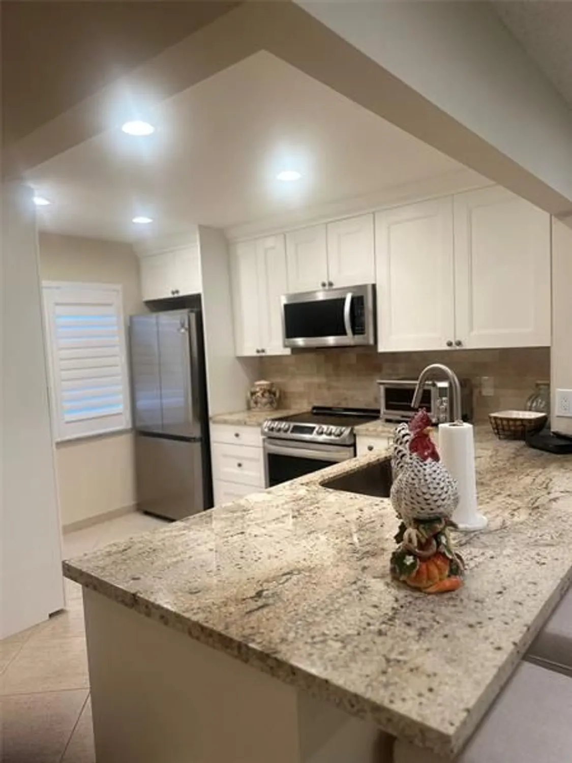 Property Slideshow image 7 of 26 | 21728 arriba real, Boca Raton, FL, 33433