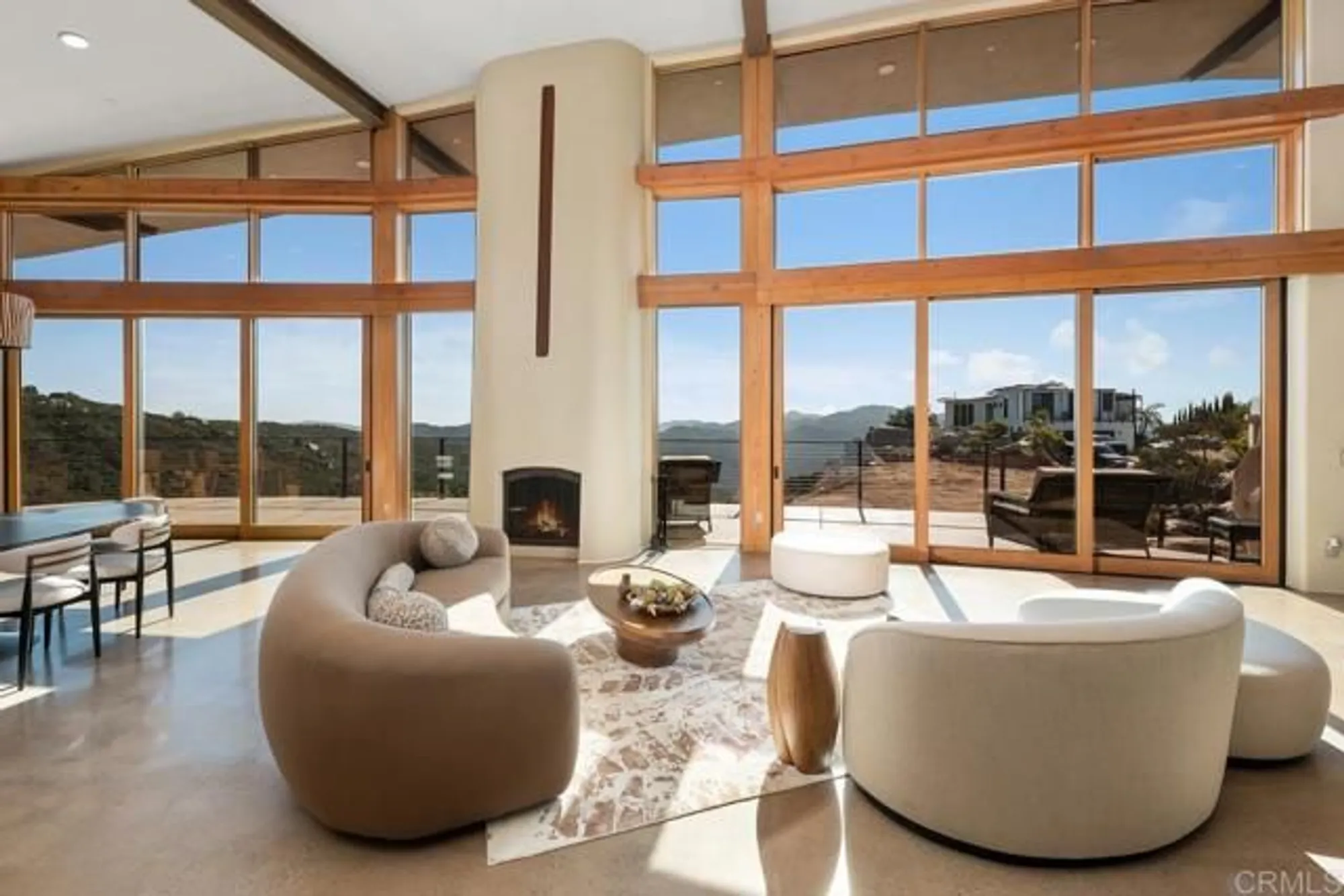 Property Slideshow image 12 of 57 | 10027 tall oak dr, Escondido, CA, 92026