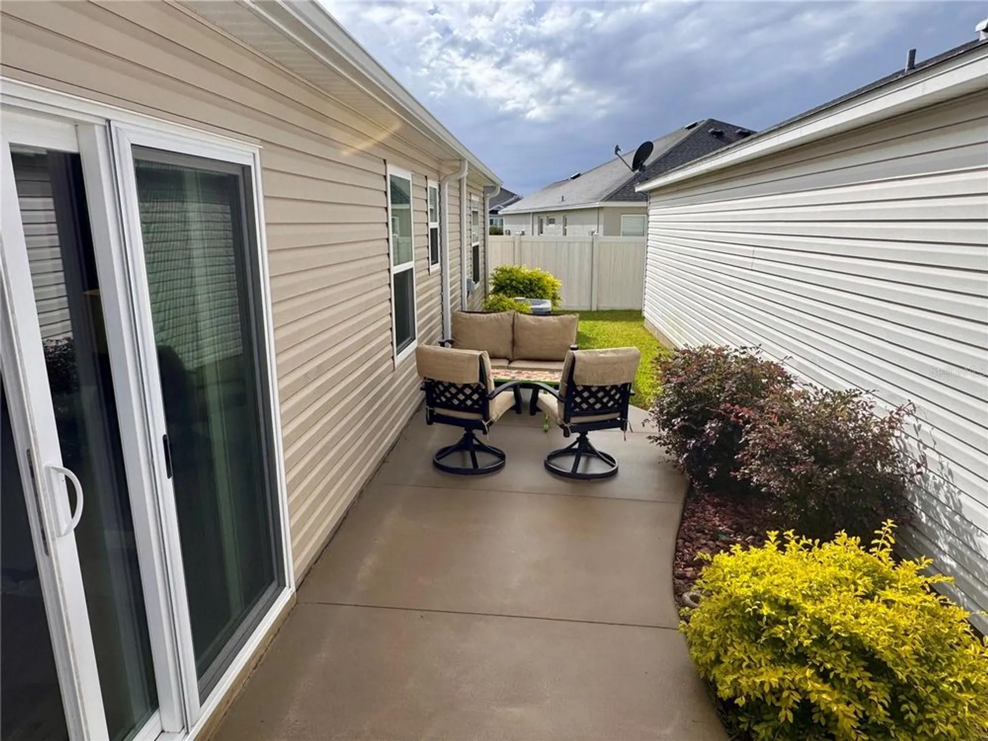 Property Slideshow image 25 of 26 | 6052 chase ct, The Villages, FL, 32163