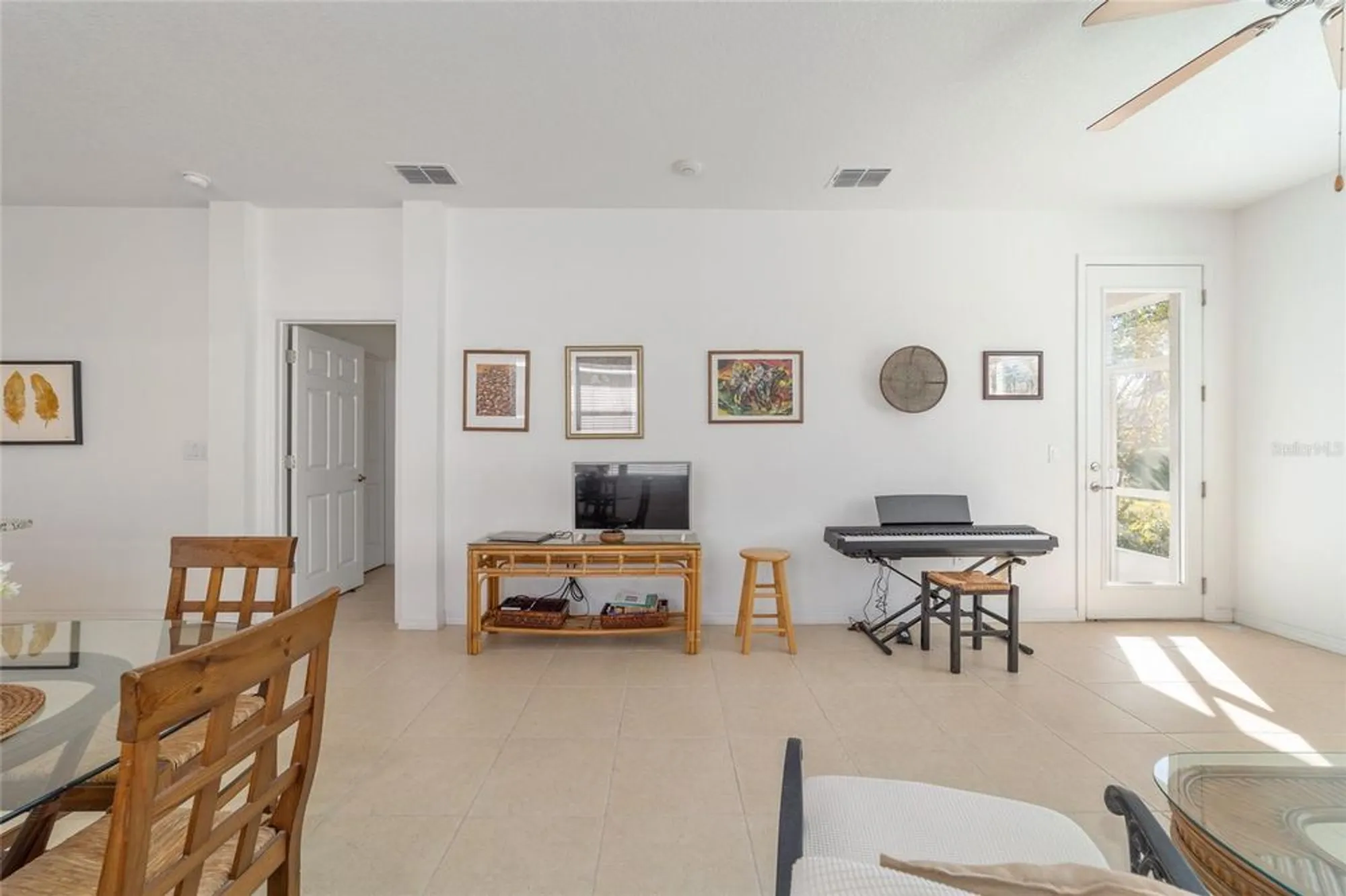 Property Slideshow image 16 of 52 | 7866 sw 84th loop, Ocala, FL, 34476