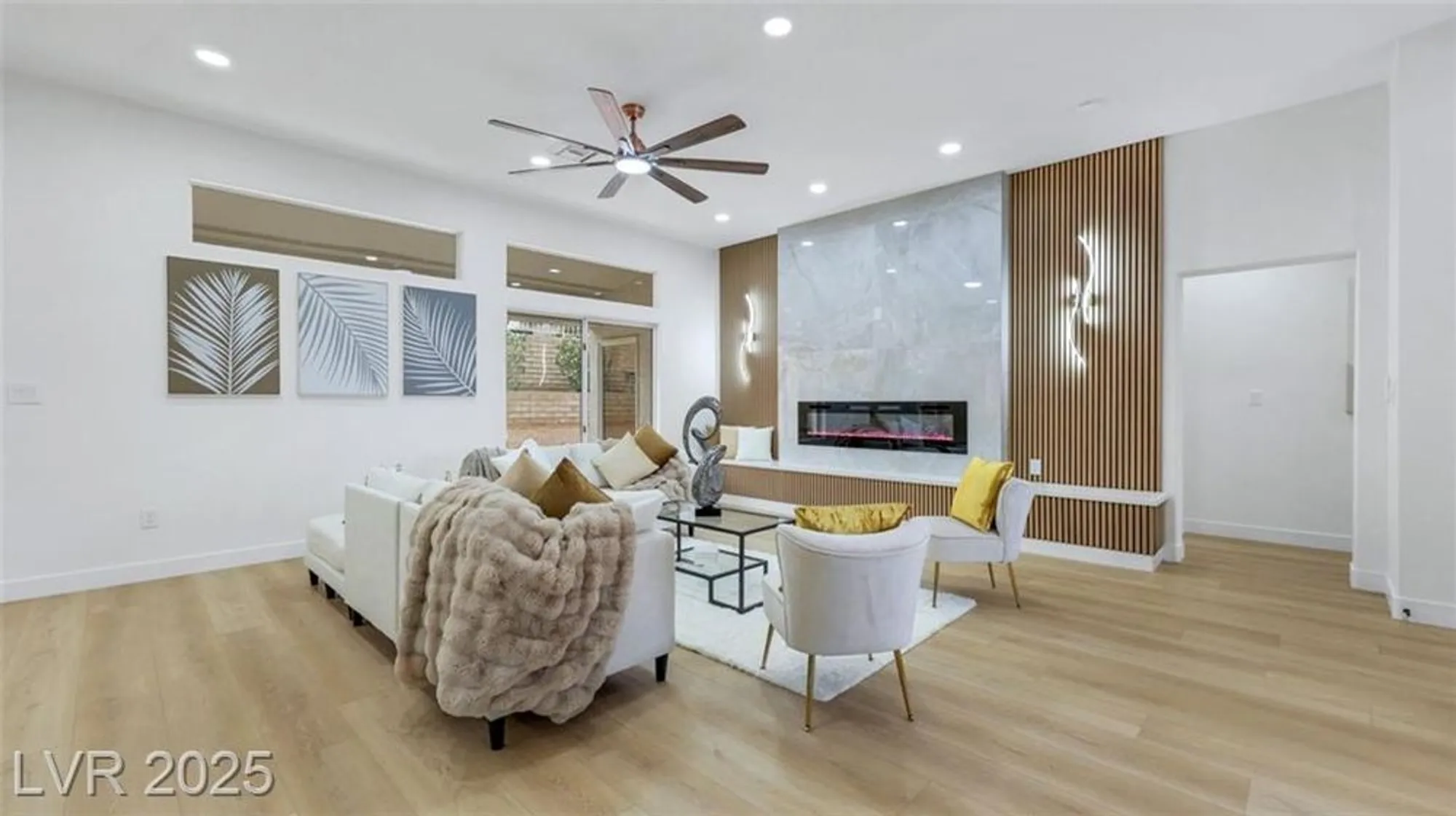 Property Slideshow image 16 of 51 | 3013 abercorn dr, Las Vegas, NV, 89134