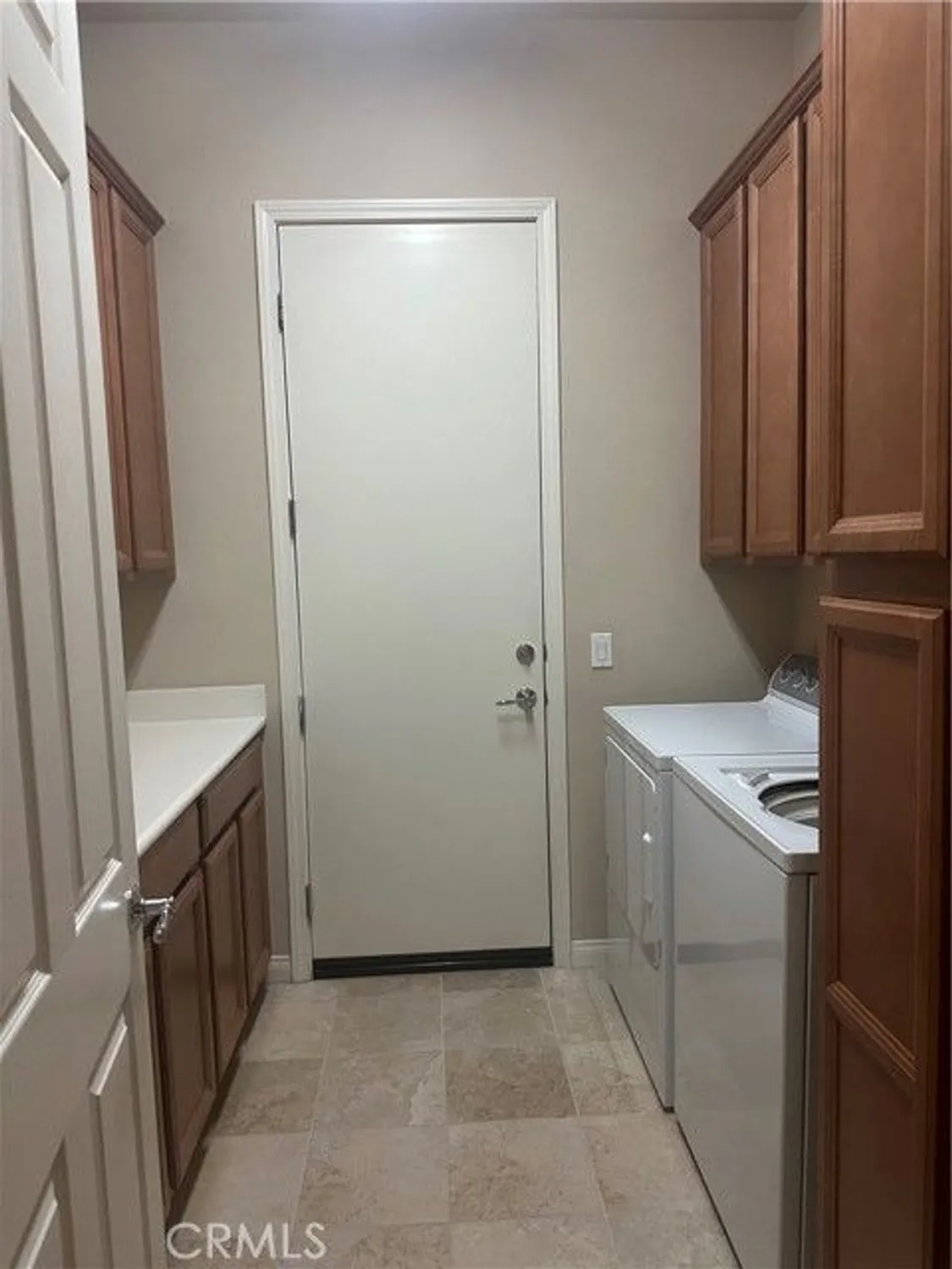 Property Slideshow image 16 of 30 | 10030 el dorado st, Apple Valley, CA, 92308