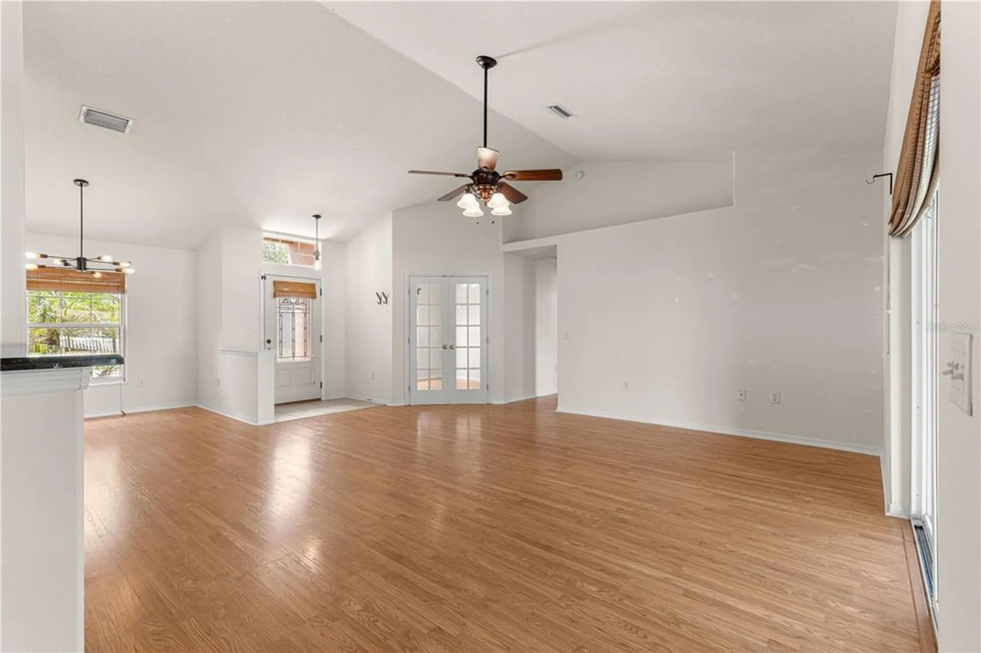 Property Slideshow image 4 of 44 | 5661 sw 88th pl, Ocala, FL, 34476