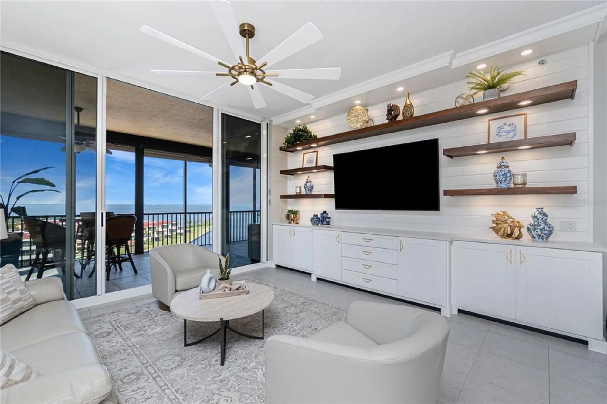 Property Slideshow image 4 of 65 | 3313 sunset key cir 701, Punta Gorda, FL, 33955