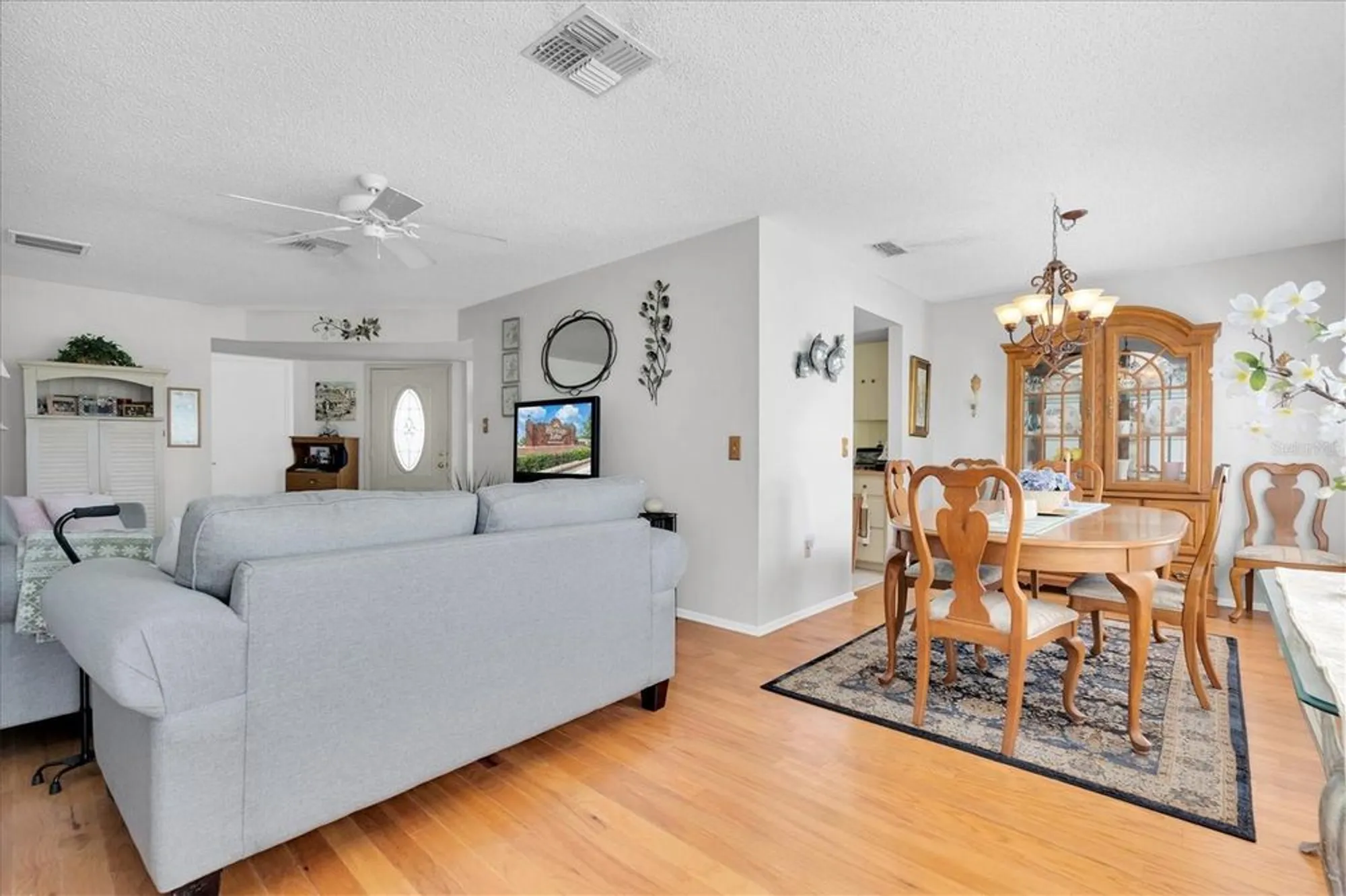 Property Slideshow image 10 of 30 | 4819 boonesboro ct, New Port Richey, FL, 34655