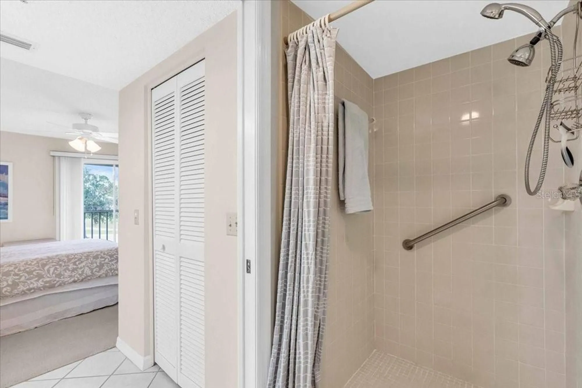 Property Slideshow image 28 of 55 | 6505 stone river rd 202, Bradenton, FL, 34203