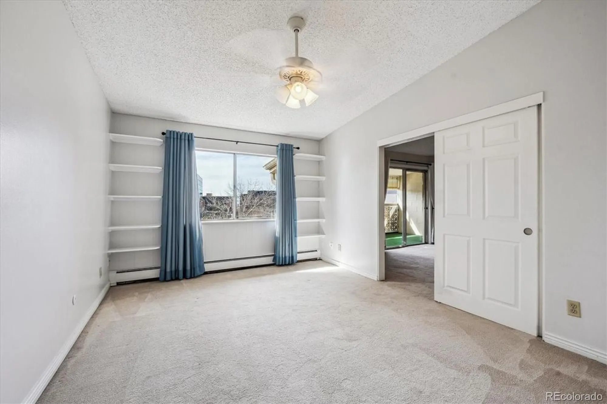 Property Slideshow image 12 of 25 | 3184 s heather gardens way apt 403, Aurora, CO, 80014