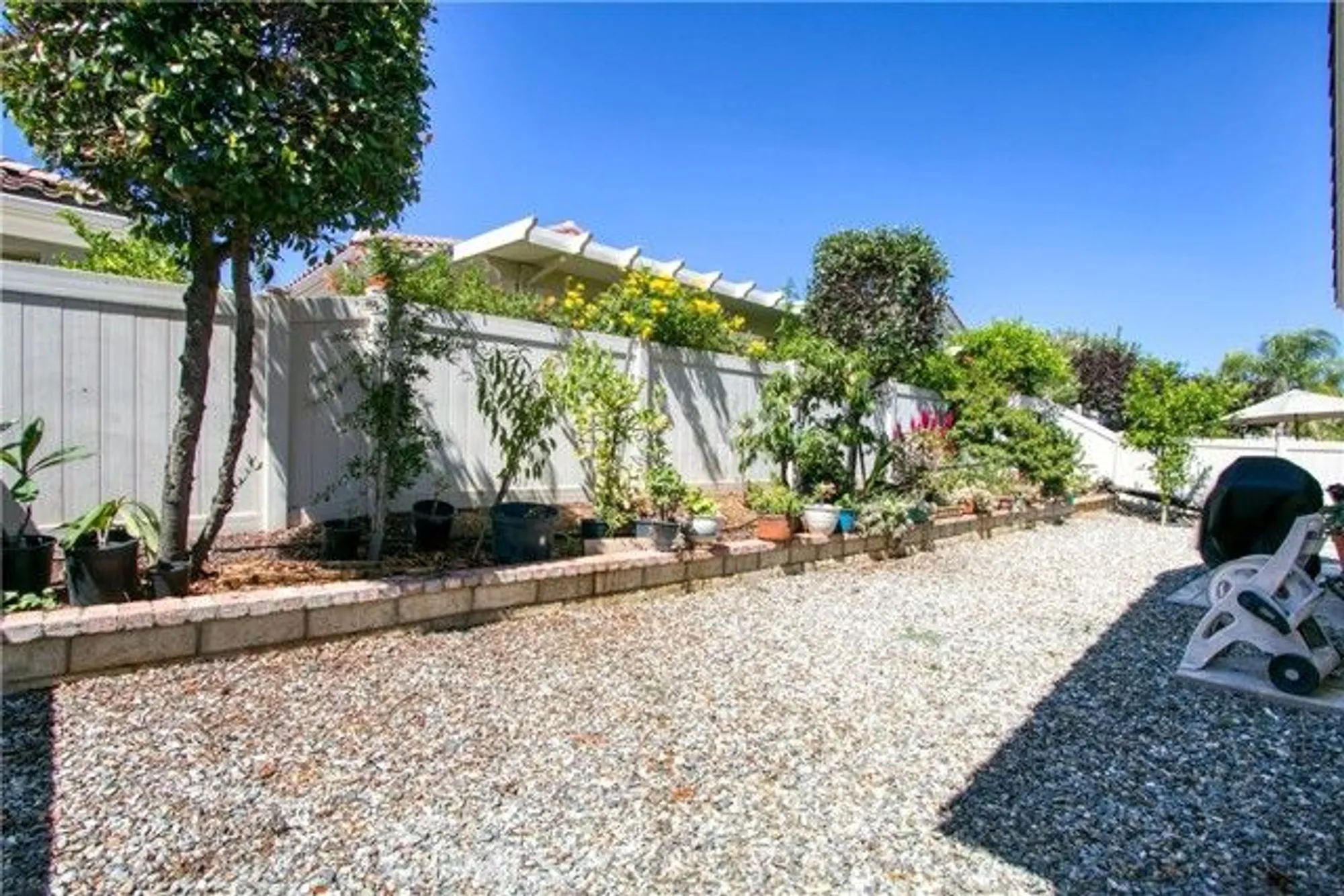 Property Slideshow image 26 of 32 | 1164 blackbrush rd, Beaumont, CA, 92223