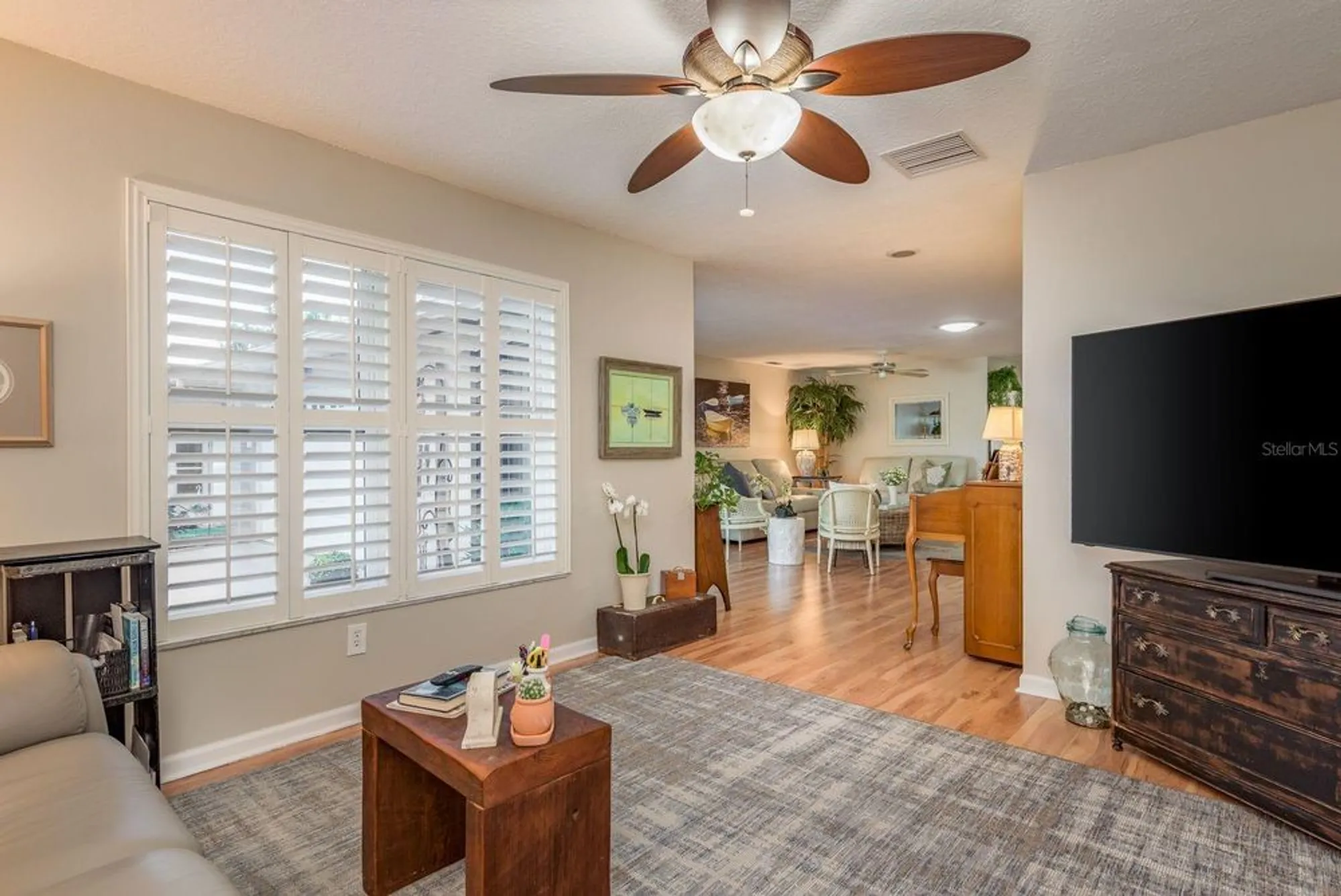 Property Slideshow image 19 of 57 | 3184 brunswick cir, Palm Harbor, FL, 34684