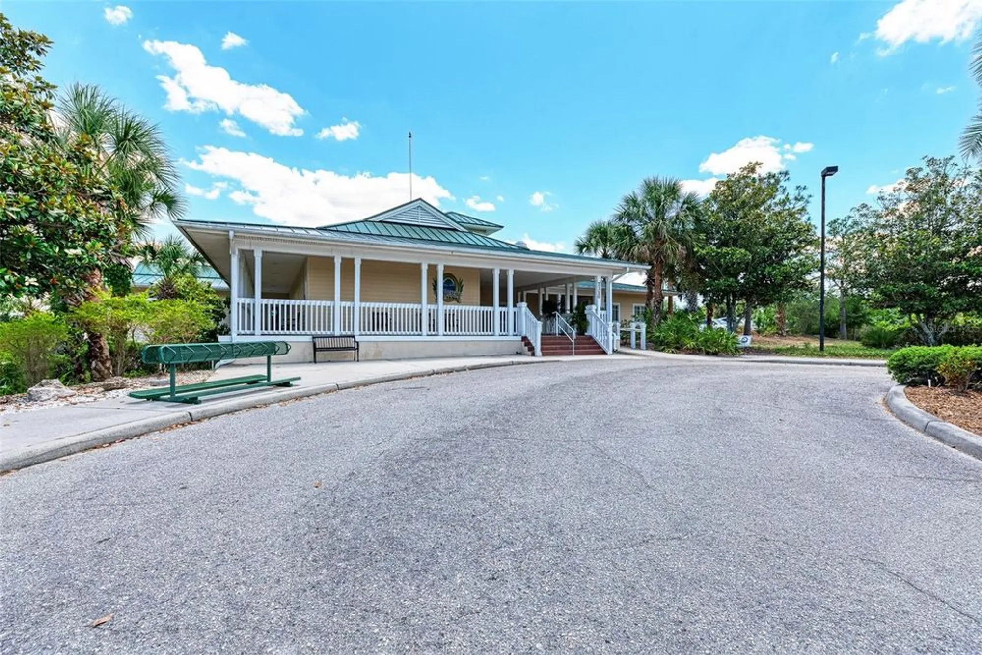 Property Slideshow image 32 of 35 | 6210 cormorant ct, Bradenton, FL, 34203