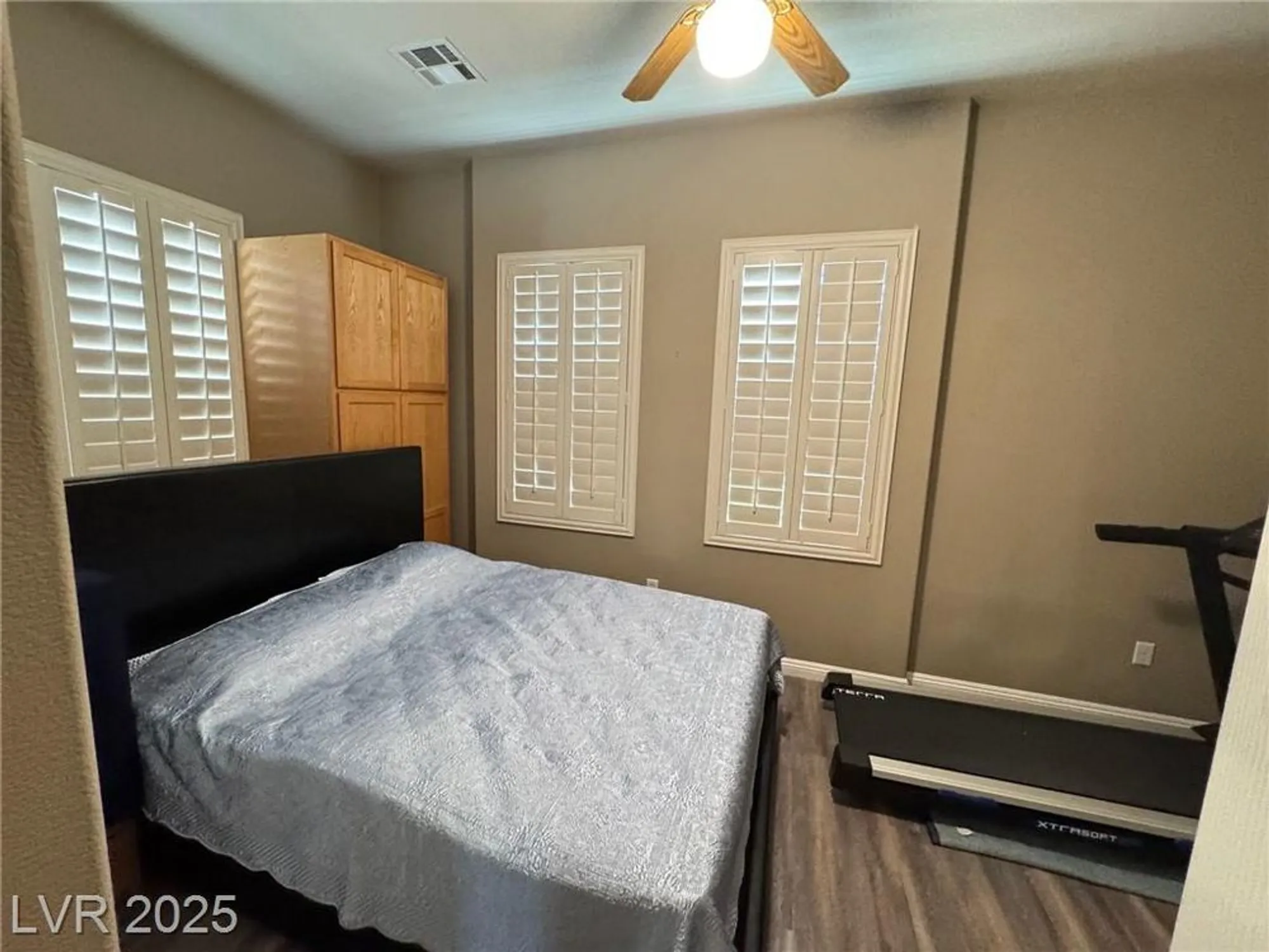 Property Slideshow image 29 of 47 | 4507 denaro dr, Las Vegas, NV, 89135