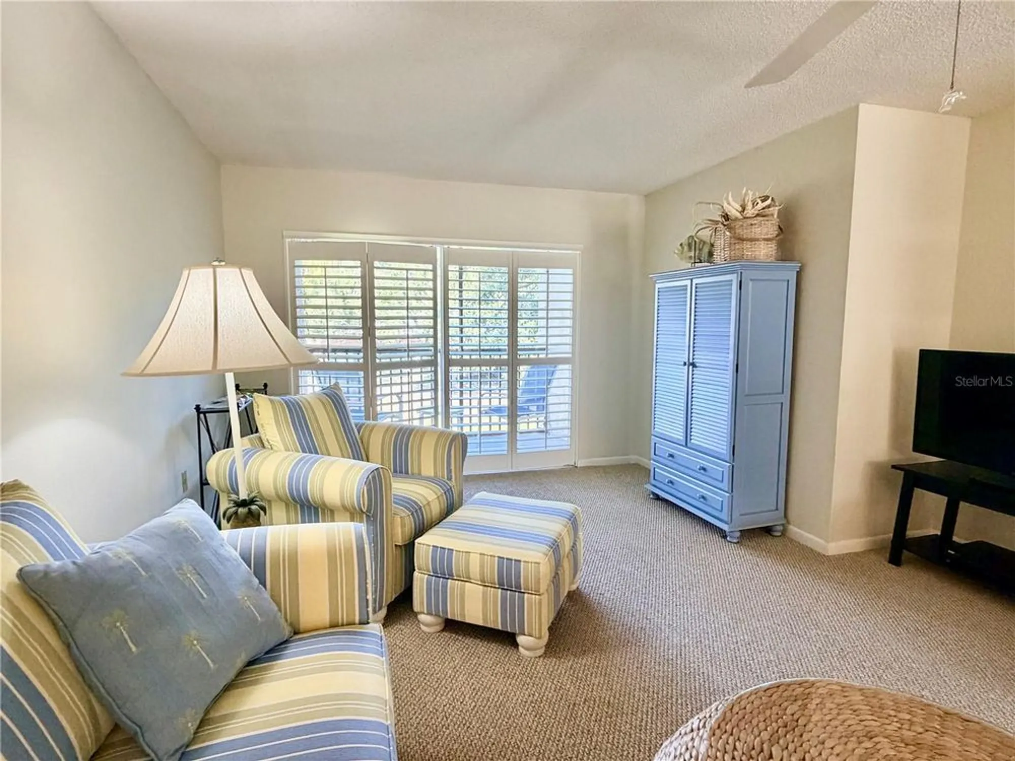 Property Slideshow image 21 of 30 | 851 maple ct 209, Dunedin, FL, 34698