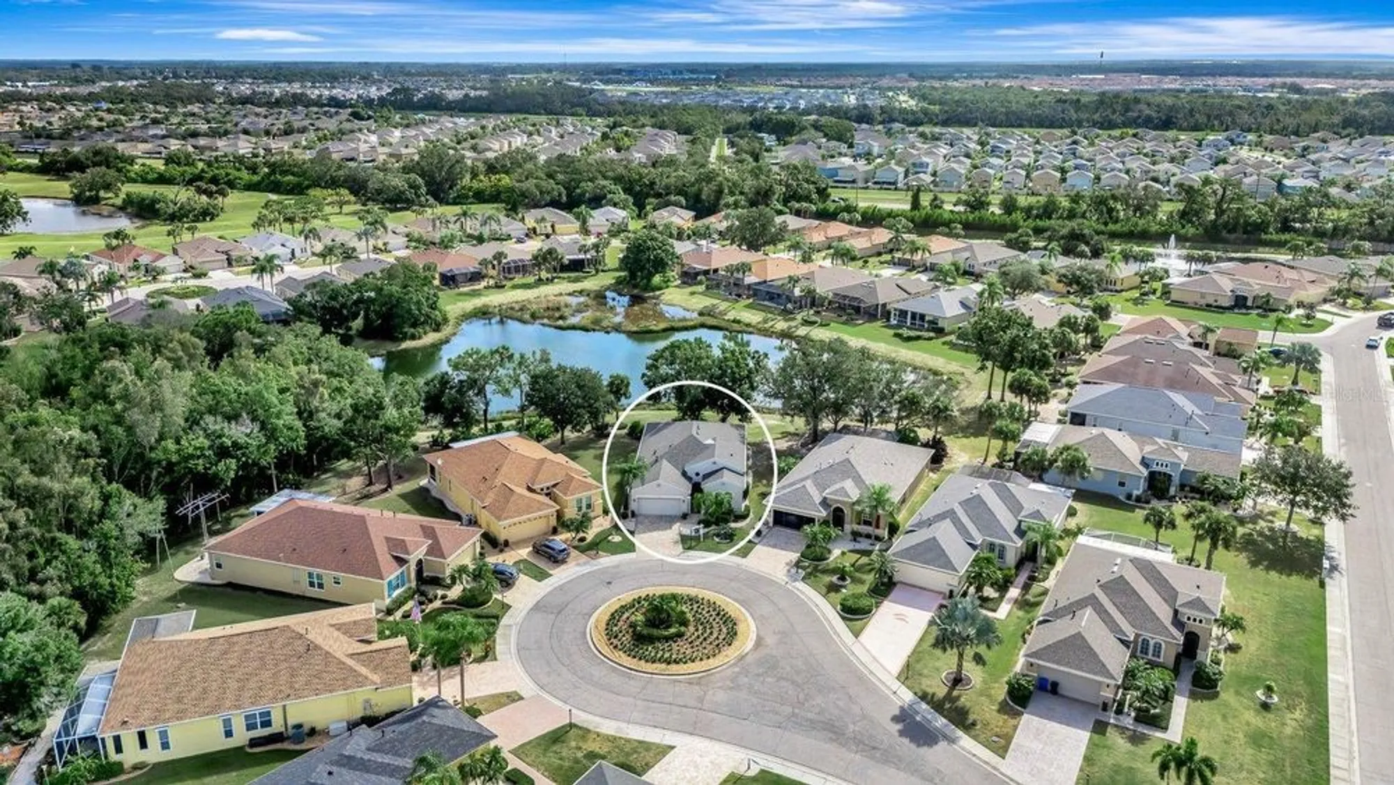 Property Slideshow image 28 of 31 | 804 regal manor way, Sun City Center, FL, 33573