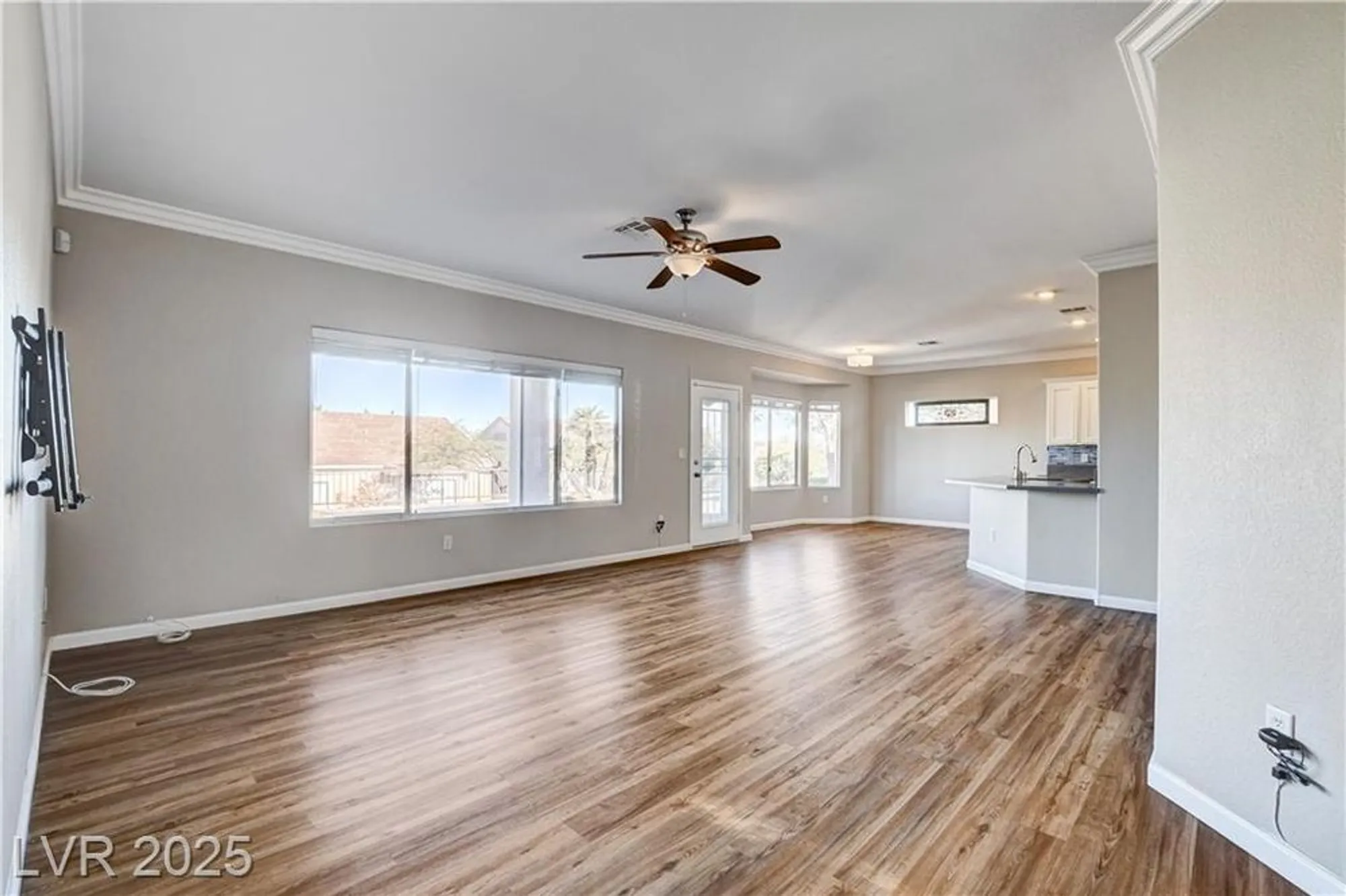 Property Slideshow image 9 of 86 | 2604 rangely ave, Henderson, NV, 89052