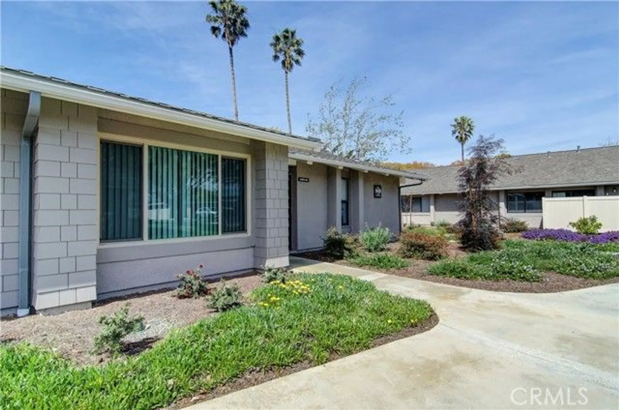 Property Slideshow image 2 of 24 | 8566 larkhall cir 809d, Huntington Beach, CA, 92646