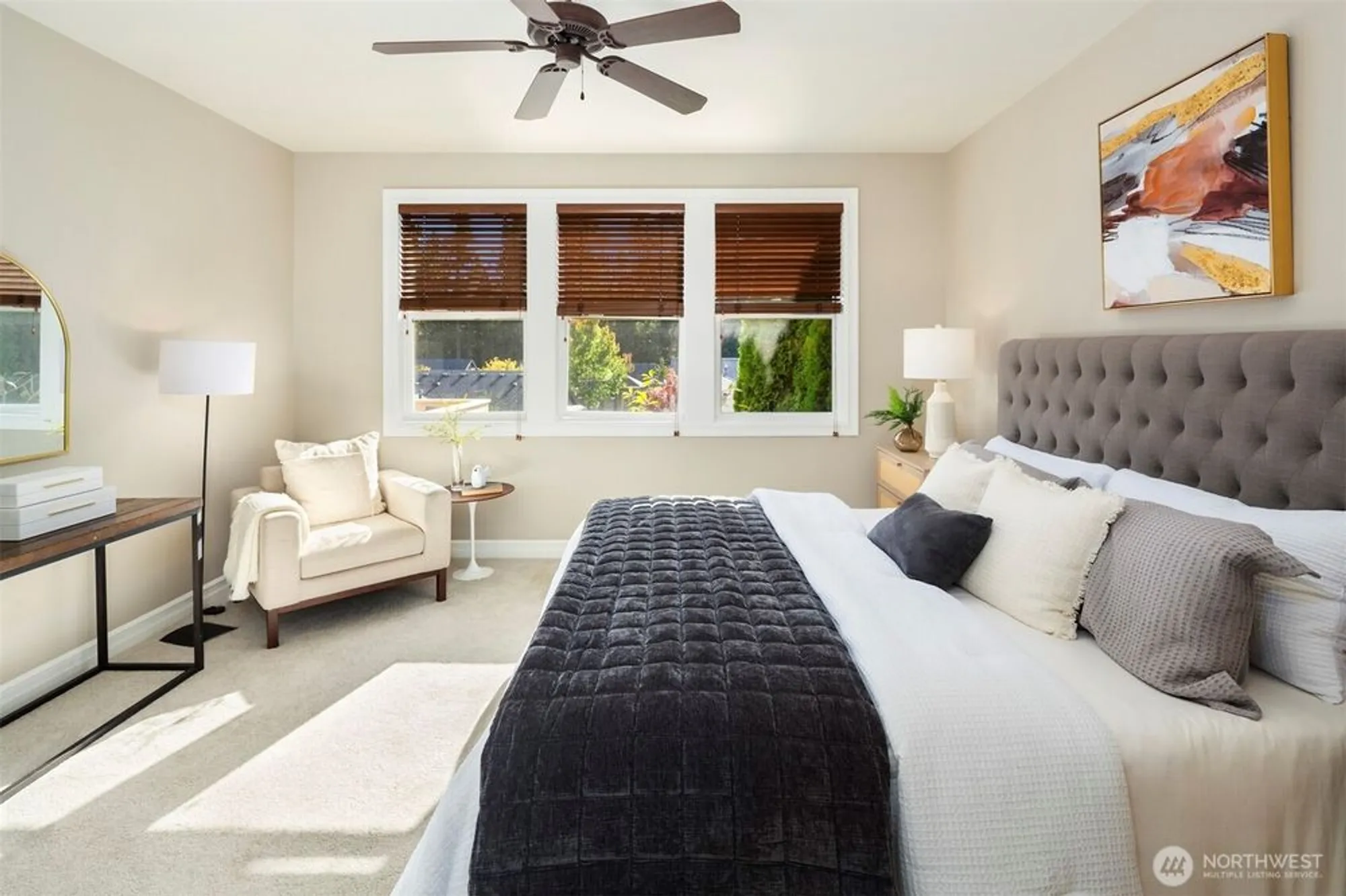 Property Slideshow image 19 of 29 | 13507 adair creek way, Redmond, WA, 98053