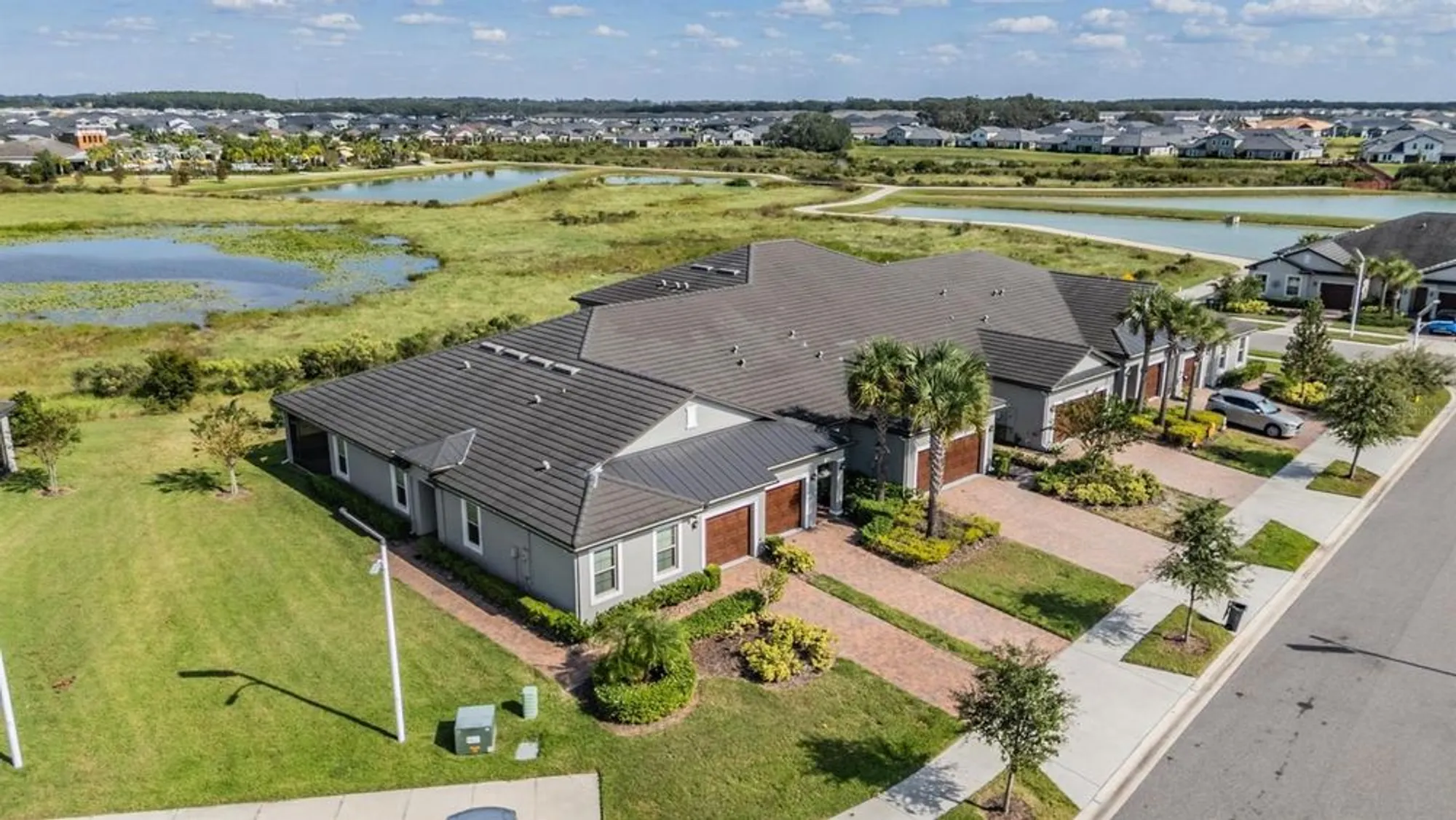 Property Slideshow image 5 of 100 | 10448 echo dock loop, San Antonio, FL, 33576