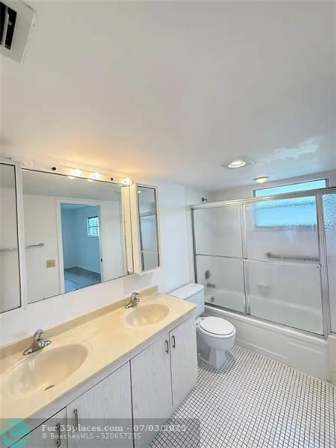 Property Slideshow image 11 of 44 | 2405 antigua cir a1, Coconut Creek, FL, 33066