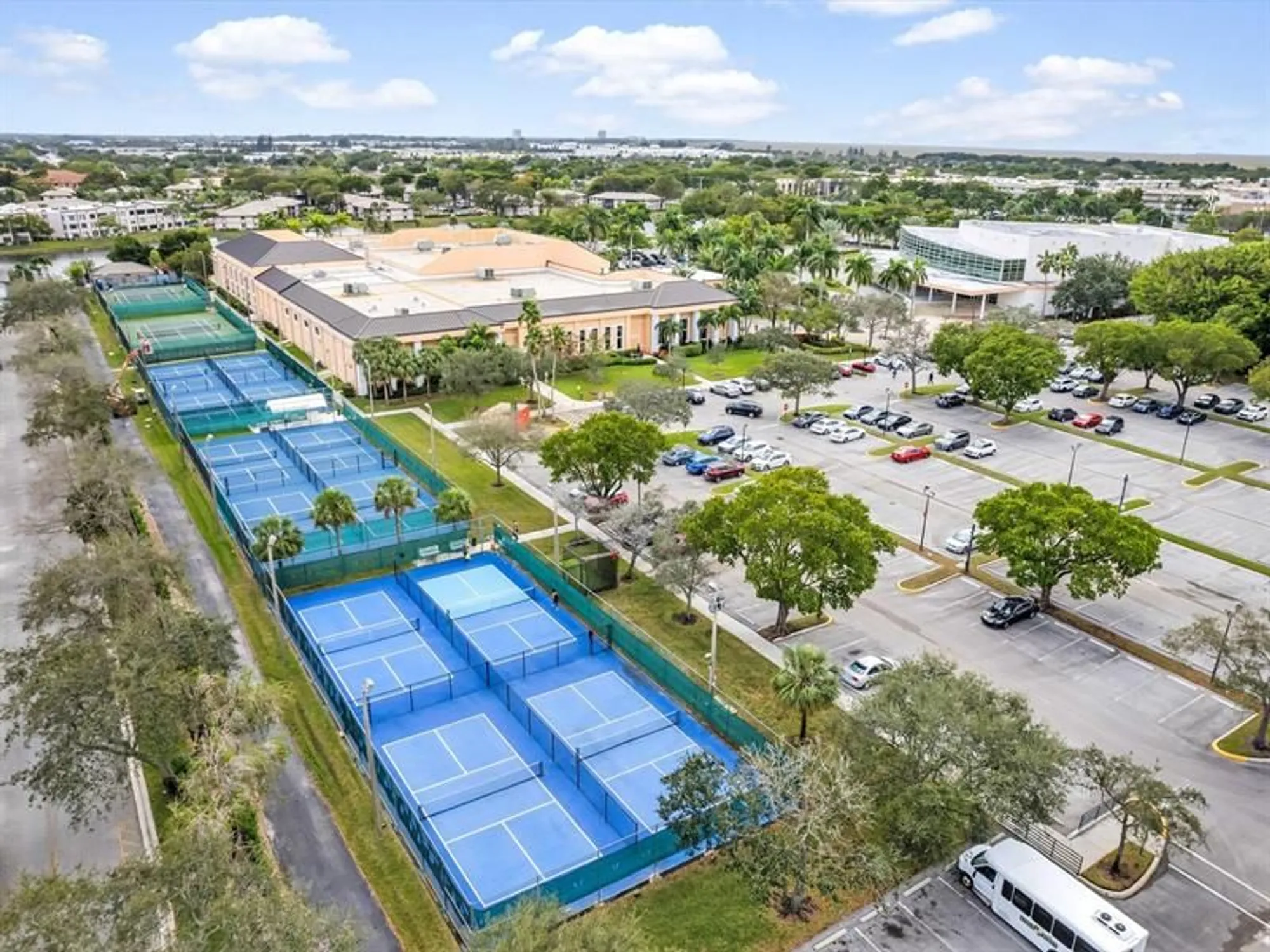 Property Slideshow image 32 of 39 | 7164 ashmont cir 204, Tamarac, FL, 33321