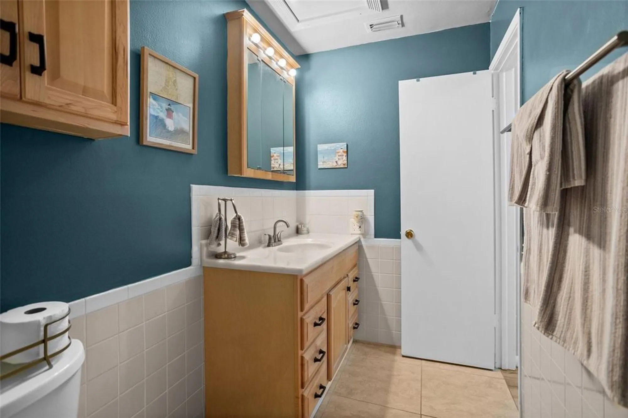 Property Slideshow image 27 of 64 | 5660 80th st n unit b106, St Petersburg, FL, 33709