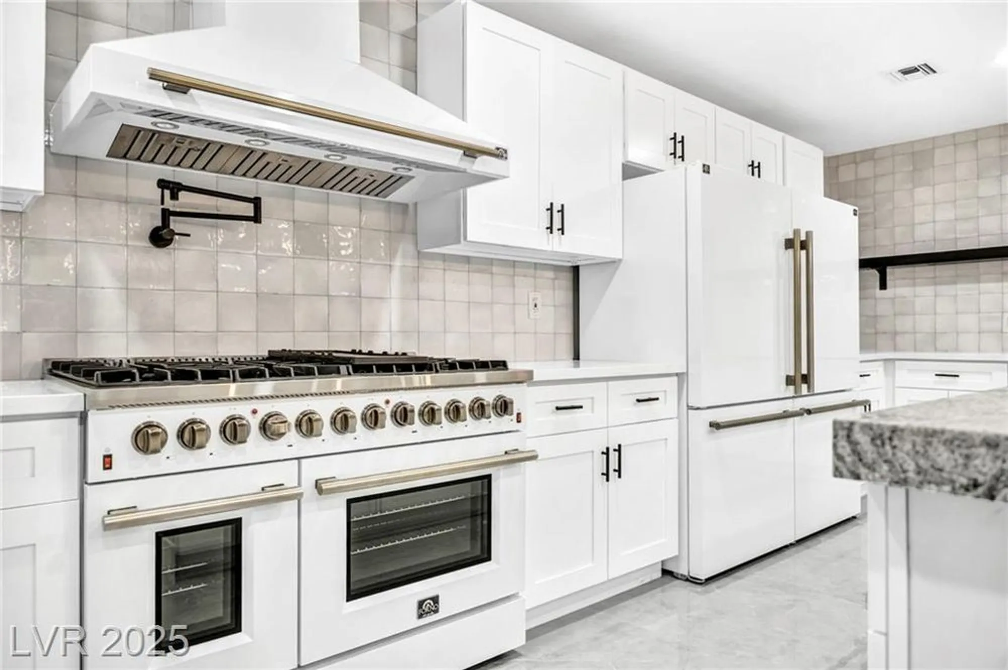 Property Slideshow image 2 of 70 | 2920 crown ridge dr, Las Vegas, NV, 89134