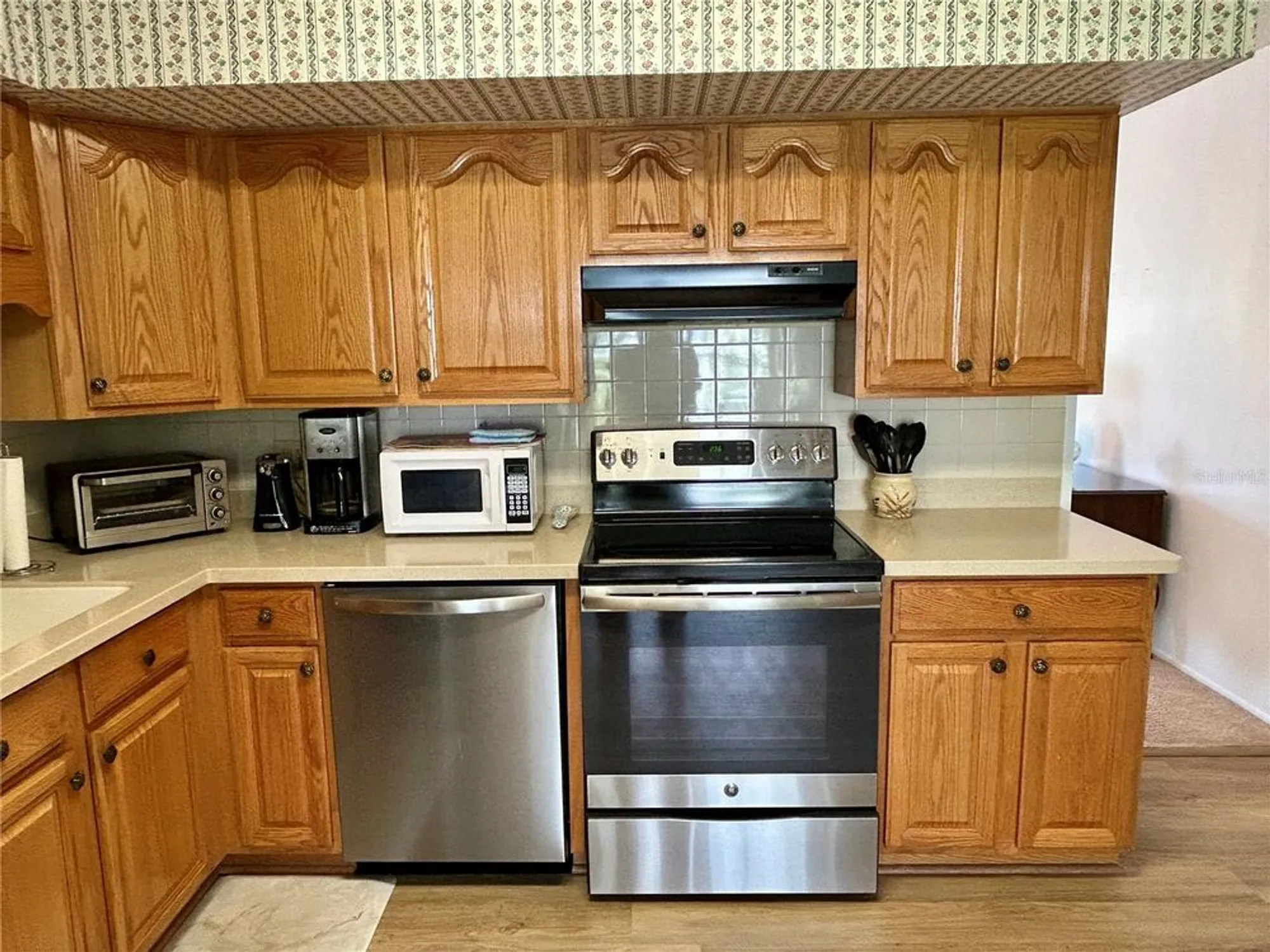 Property Slideshow image 13 of 50 | 2426 ecuadorian way 58, Clearwater, FL, 33763