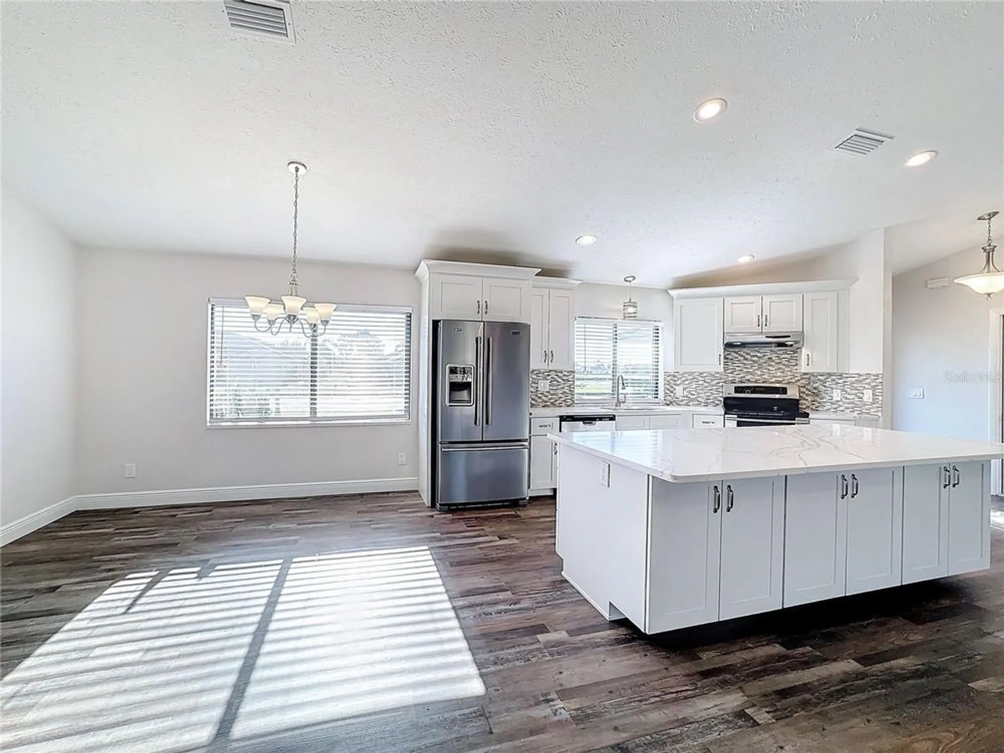 Property Slideshow image 9 of 57 | 1715 s pebble beach blvd, Sun City Center, FL, 33573