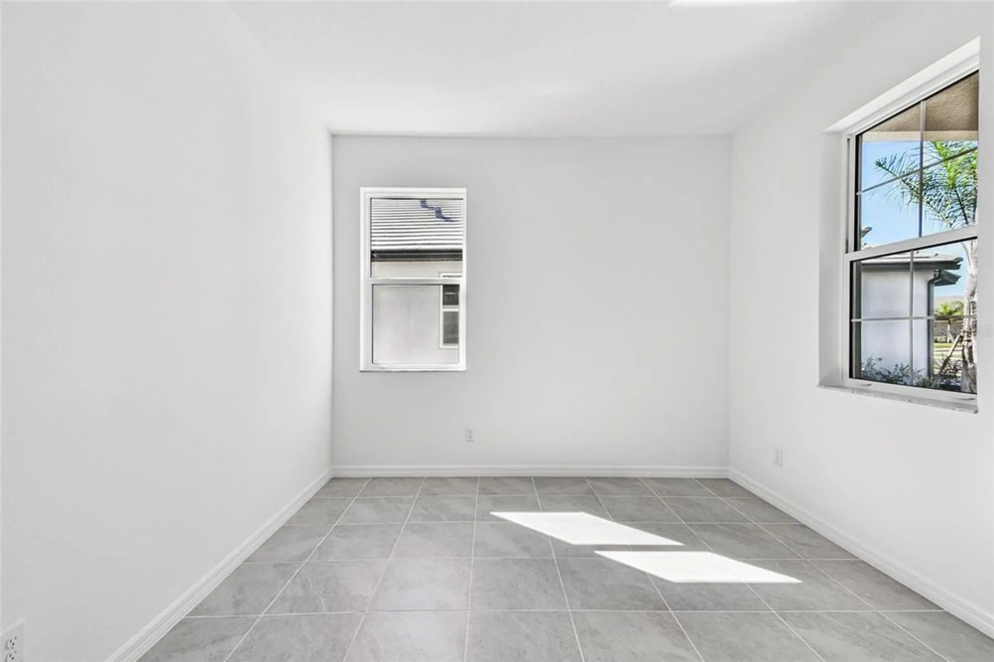 Property Slideshow image 23 of 43 | 18080 cherished loop, Lakewood Ranch, FL, 34211