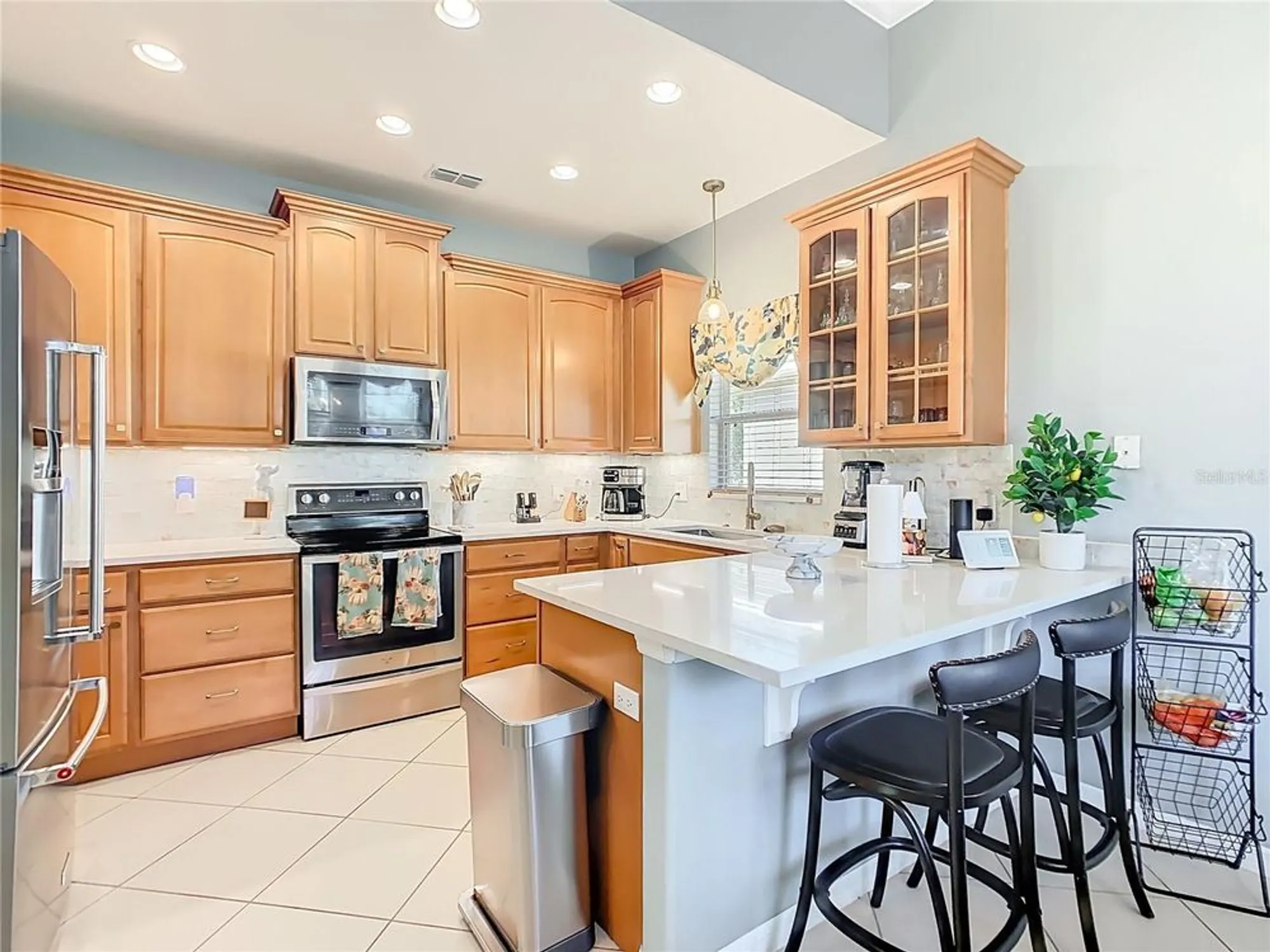 Property Slideshow image 12 of 76 | 680 portofino dr, Poinciana, FL, 34759