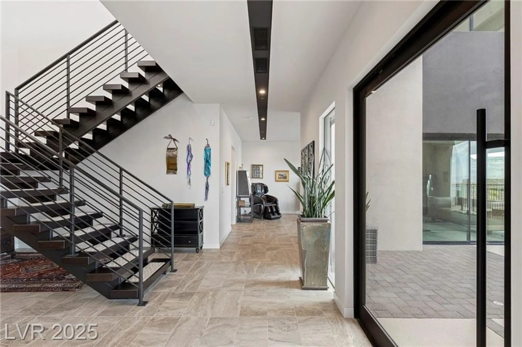 Property Slideshow image 24 of 85 | 53 falling ridge ln, Henderson, NV, 89011