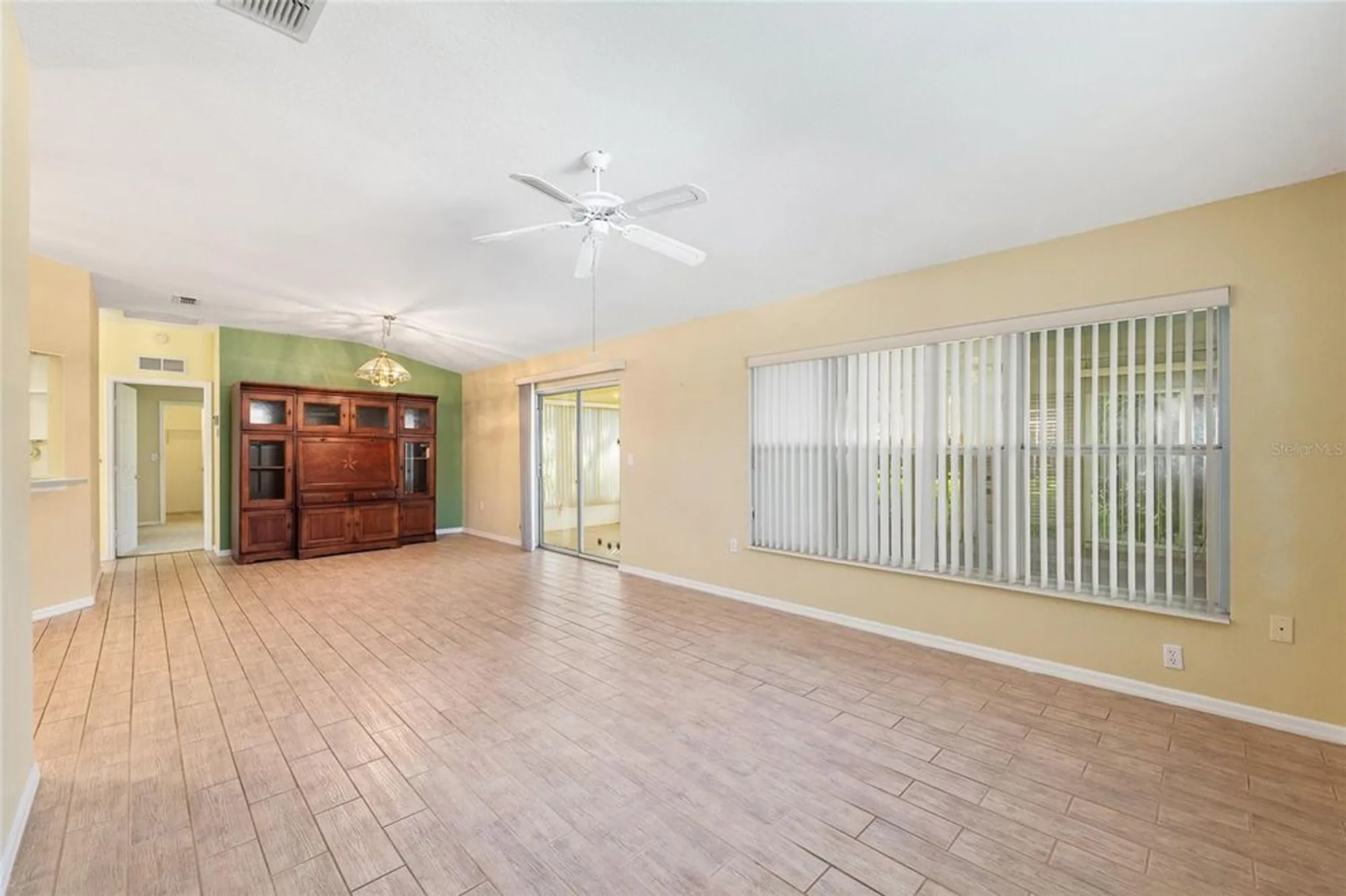 Property Slideshow image 14 of 40 | 11631 sw 71st cir, Ocala, FL, 34476